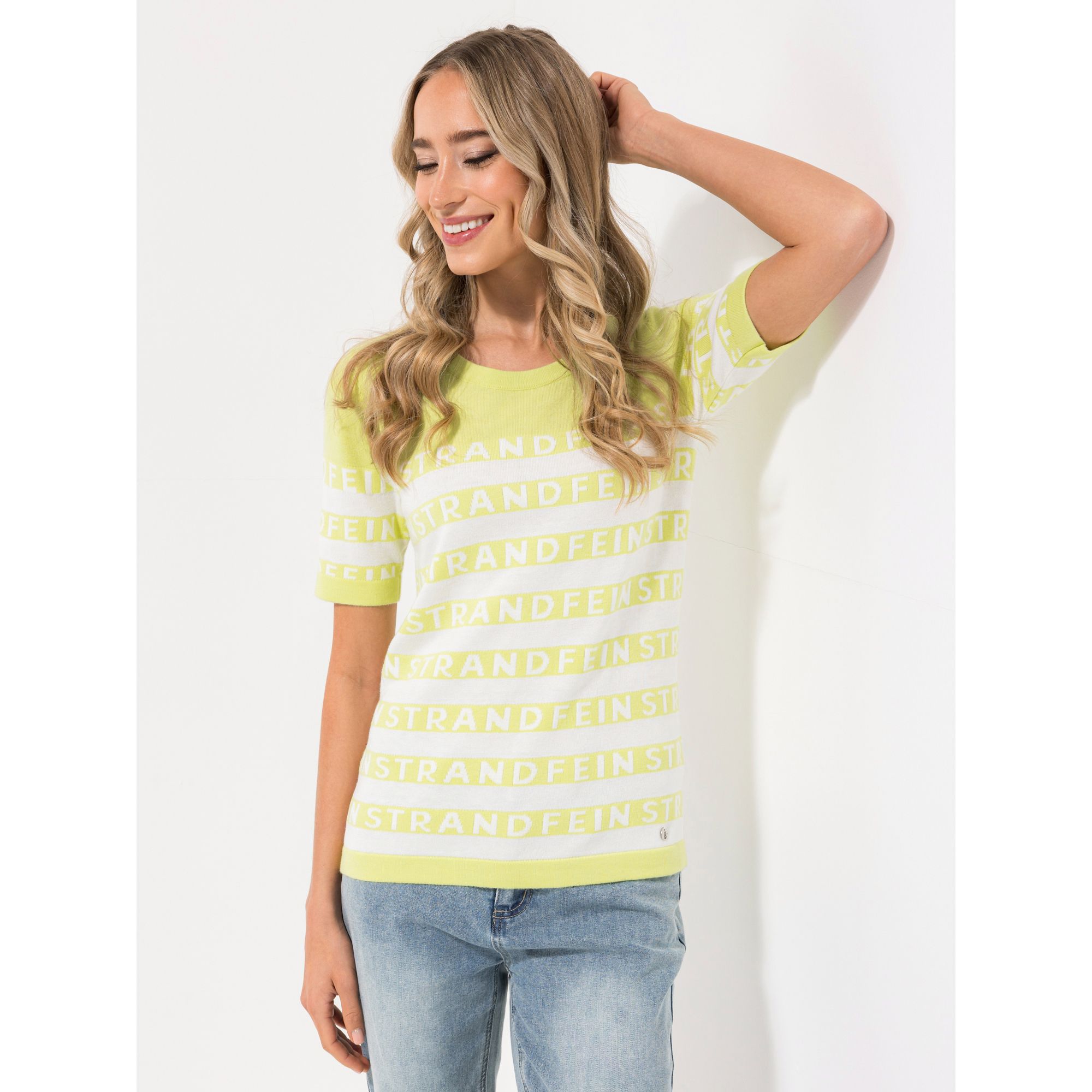 STRANDFEIN Pullover, 1/2-Arm Rundhalsausschnitt Logo-Intarsie figurbetont