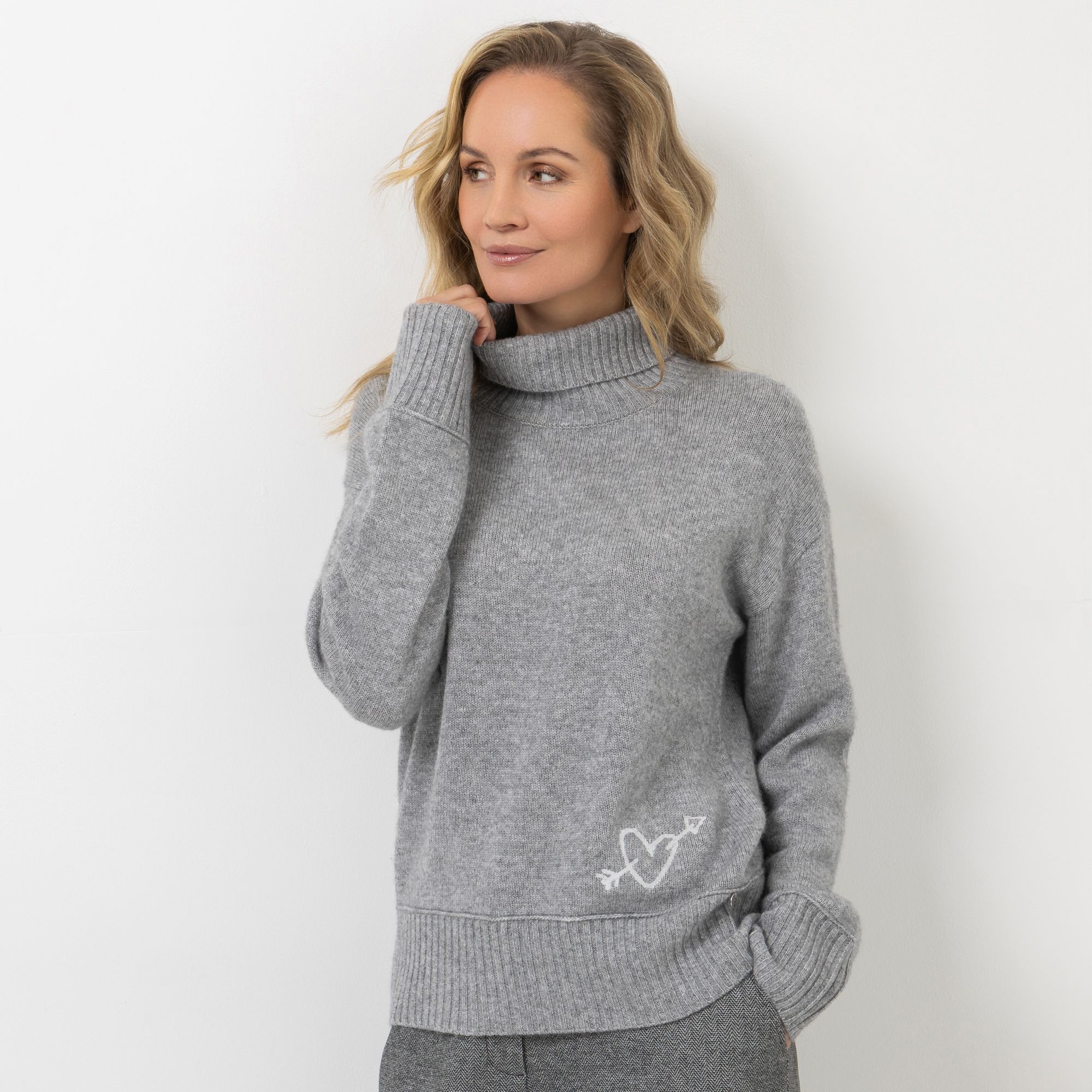 STRANDFEIN Pullover Rollkragen Stickerei leger weit