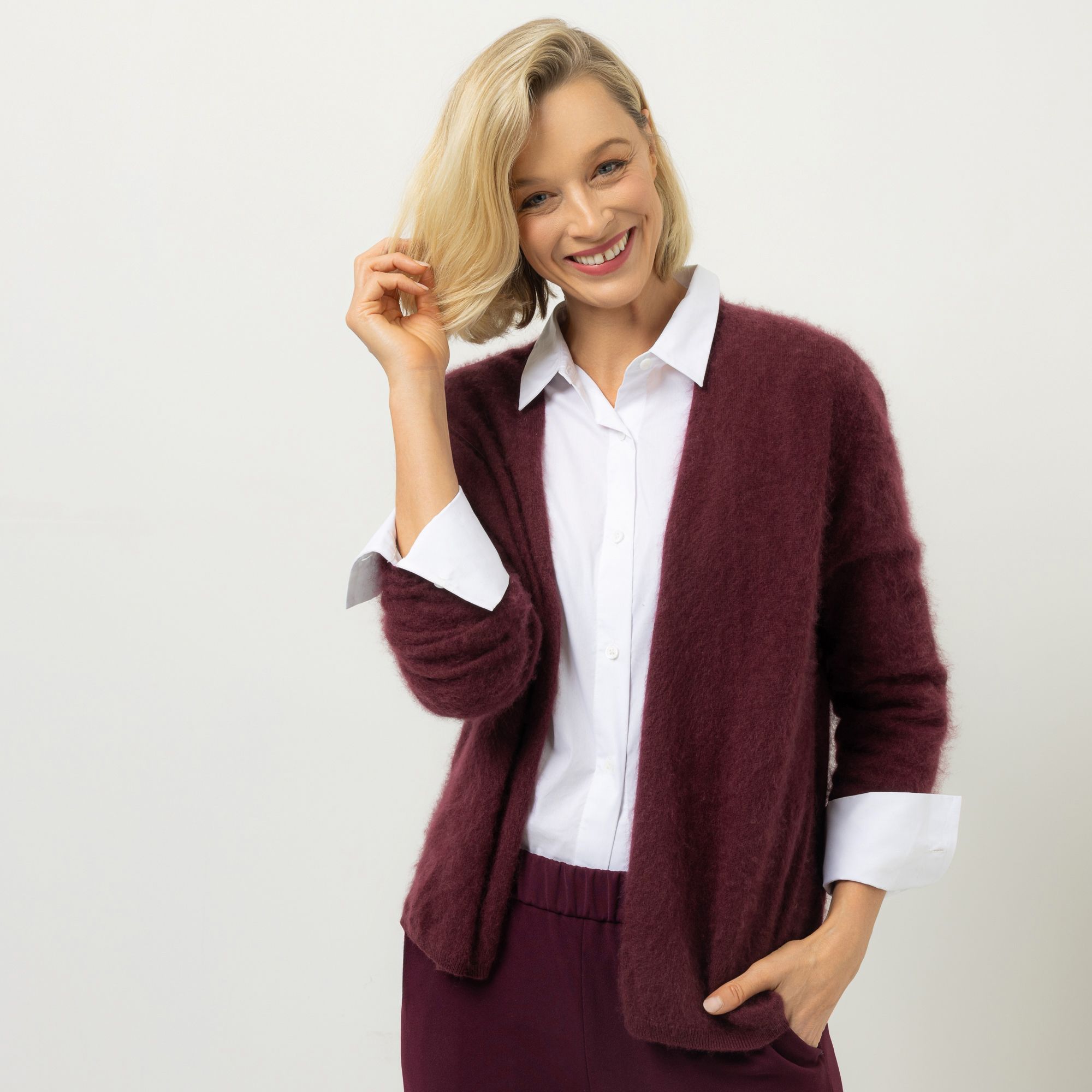 ANNA VON GRIESHEIM Cardigan, Langarm Merino/Kaschmir offene Front figurmumspielend