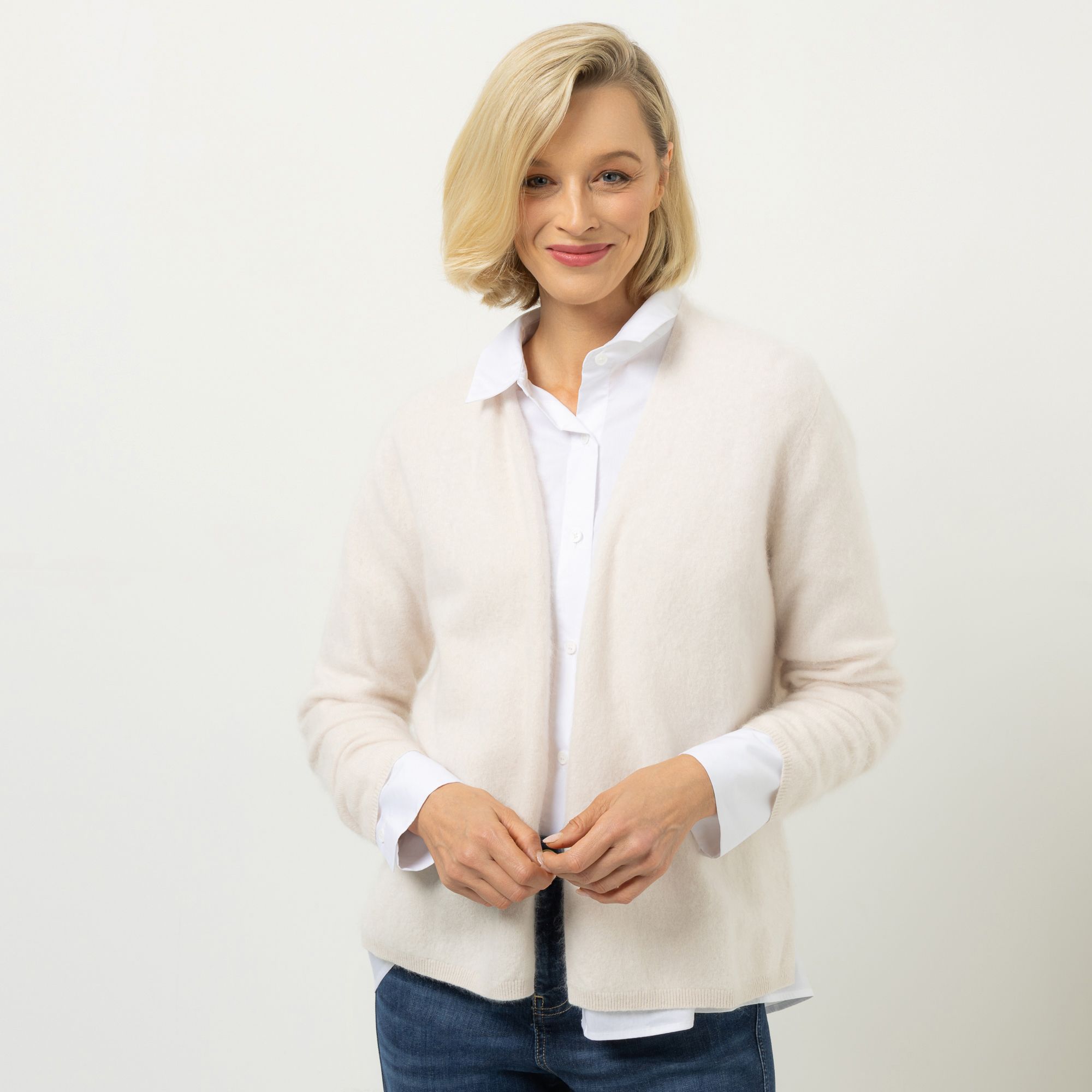 ANNA VON GRIESHEIM Cardigan, Langarm Merino/Kaschmir offene Front figurmumspielend