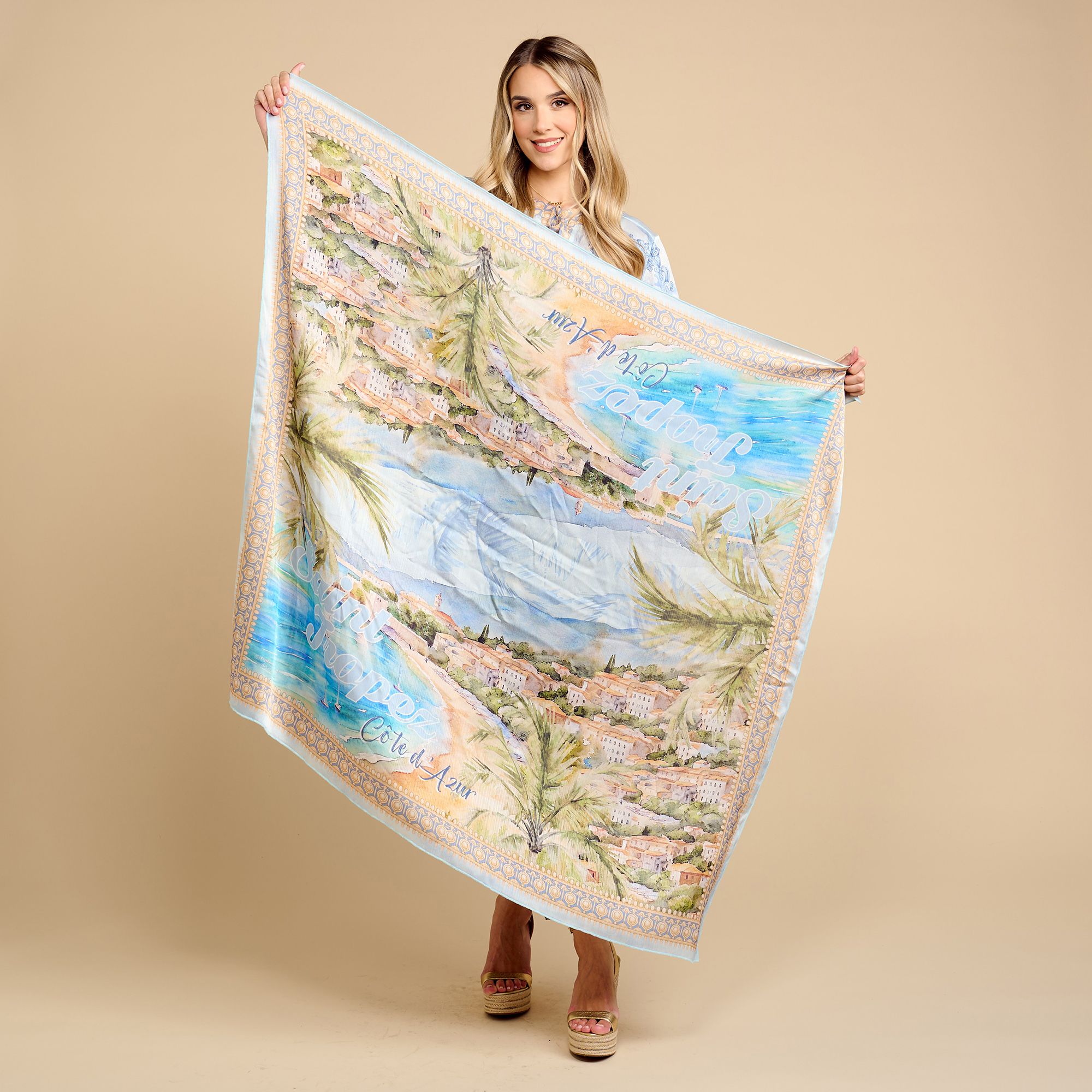 SCHIFFHAUER MUNICH® Tuch, quadratisch Allover Druck Satin-Touch ca. 110x110cm