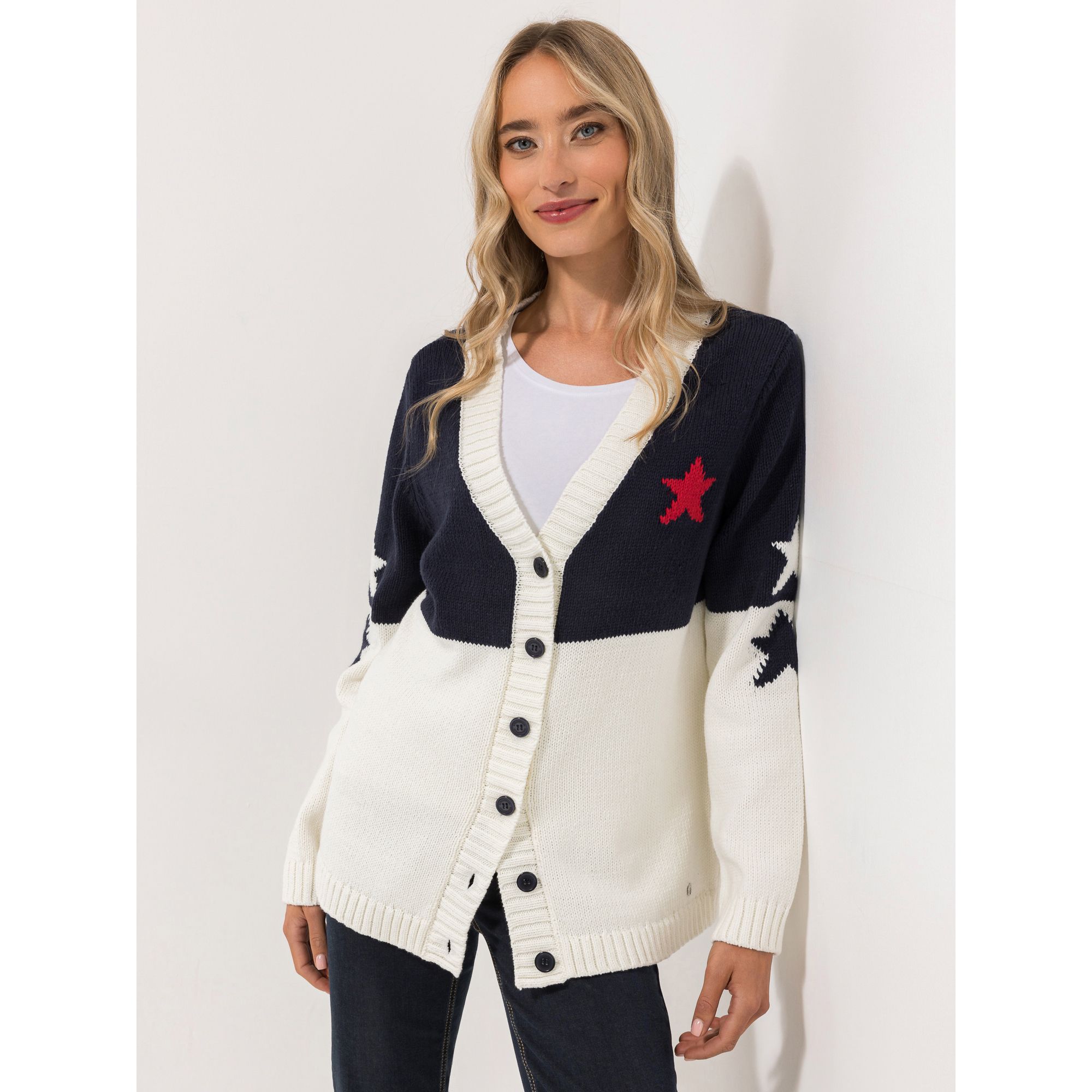 STRANDFEIN Cardigan V-Ausschnitt Knopfleiste Sternen-Intarsie