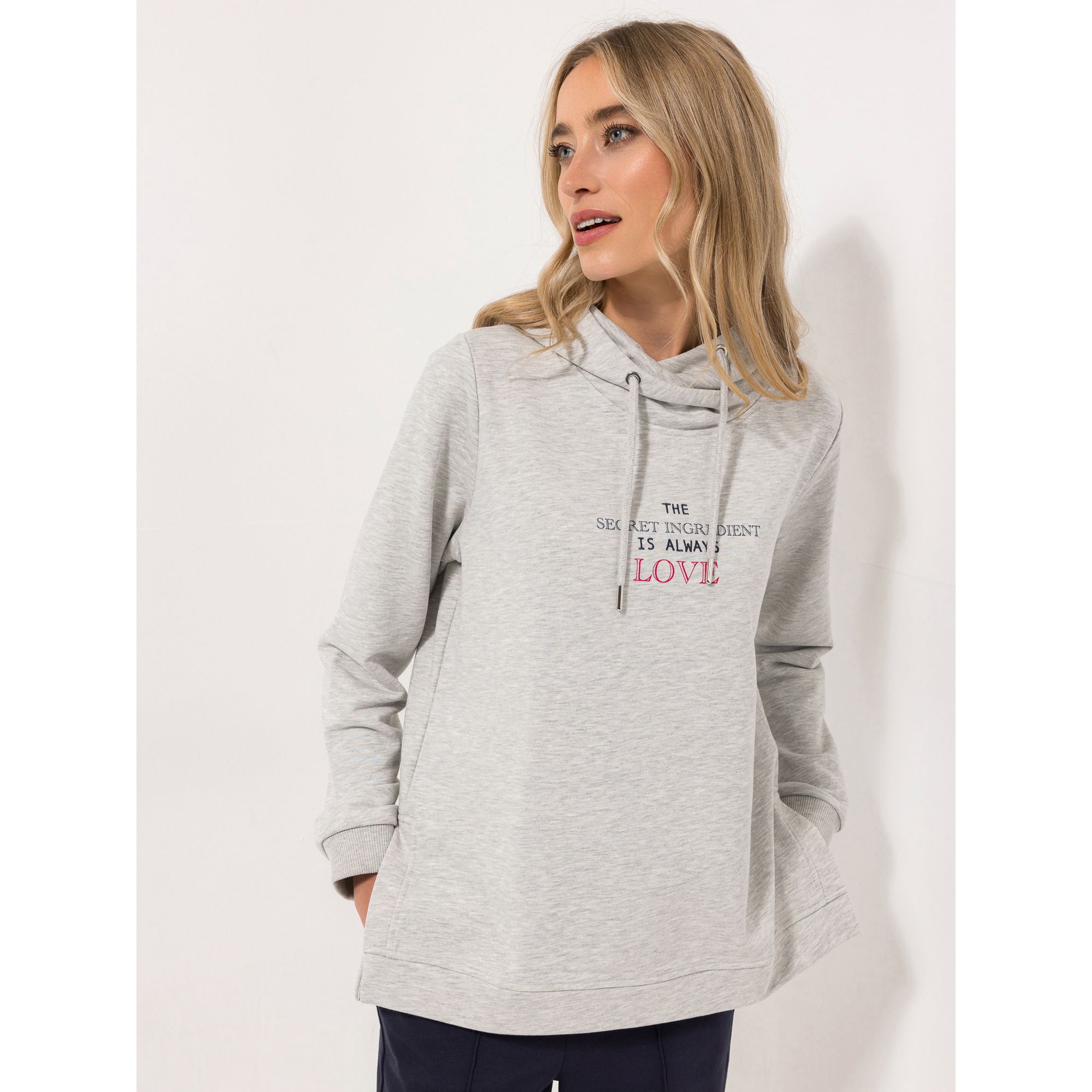STRANDFEIN Sweatshirt mit Kapuze seitliche Schlitze leger weit