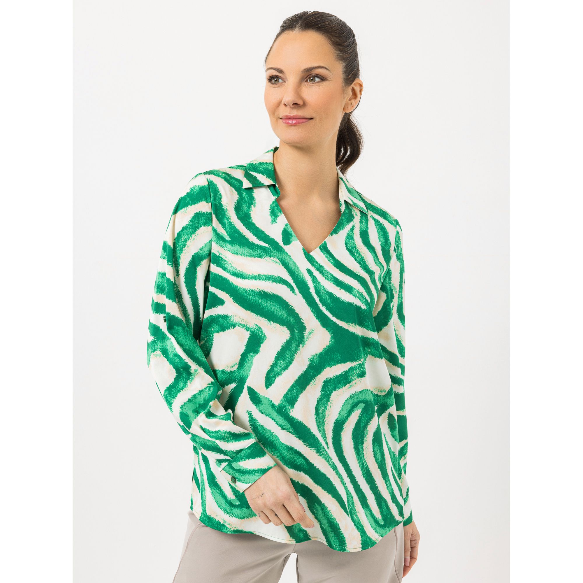 STEFFEN SCHRAUT Bluse Blusenkragen Armriegel mit Knopf leger weit