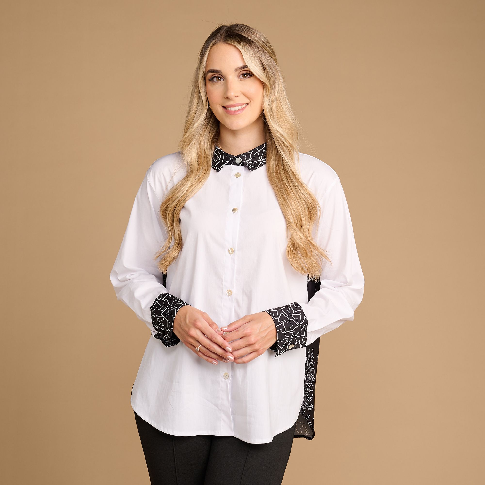 SCHIFFHAUER MUNICH® Bluse White Blouse Art Logoknöpfe figurumspielend