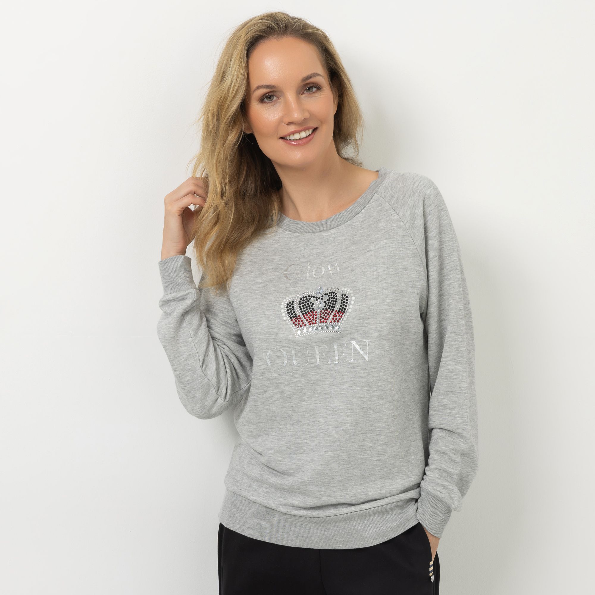 STRANDFEIN Sweatshirt Rundhalsausschnitt Perlenapplikation leger weit