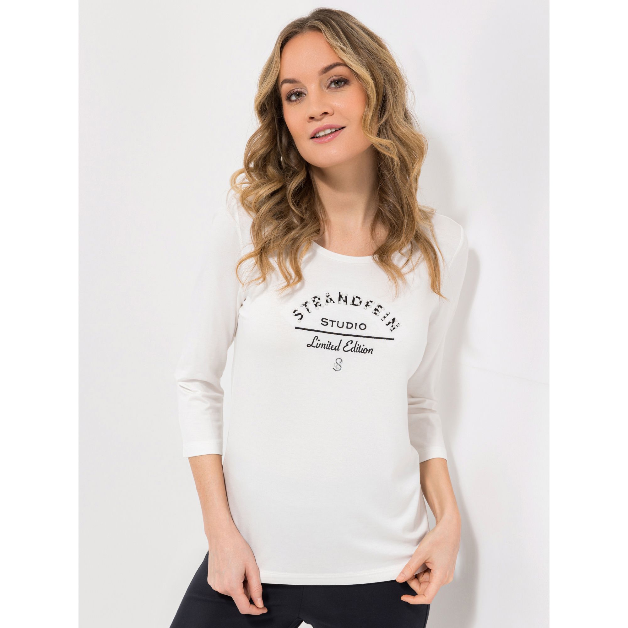 STRANDFEIN T-Shirt, 3/4-Arm Rundhalsausschnitt mit ECOVERO Viskose figurumspielend