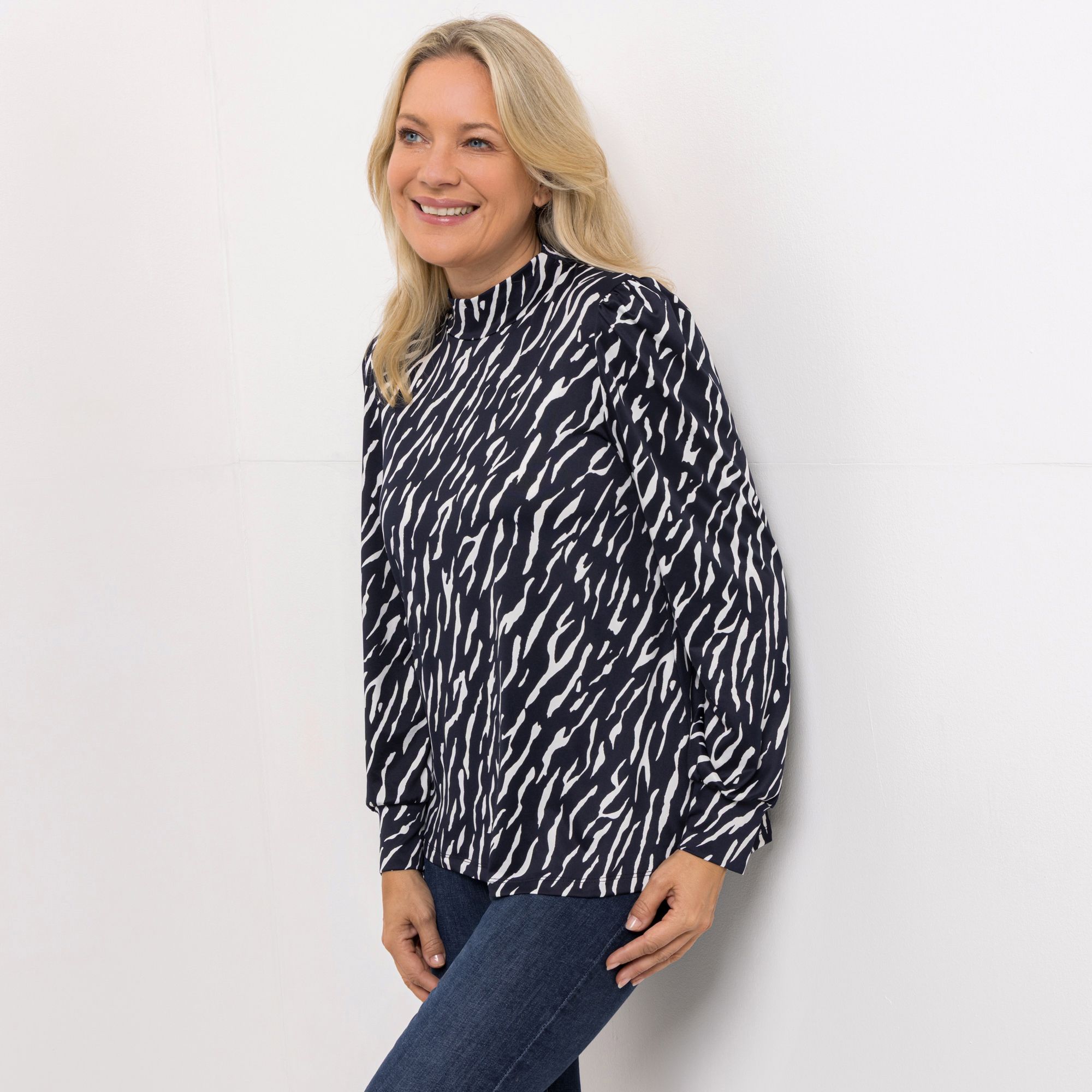 KIM & CO. Shirt, Langarm Brazil Knit Jersey Stehkragen figurumspielend
