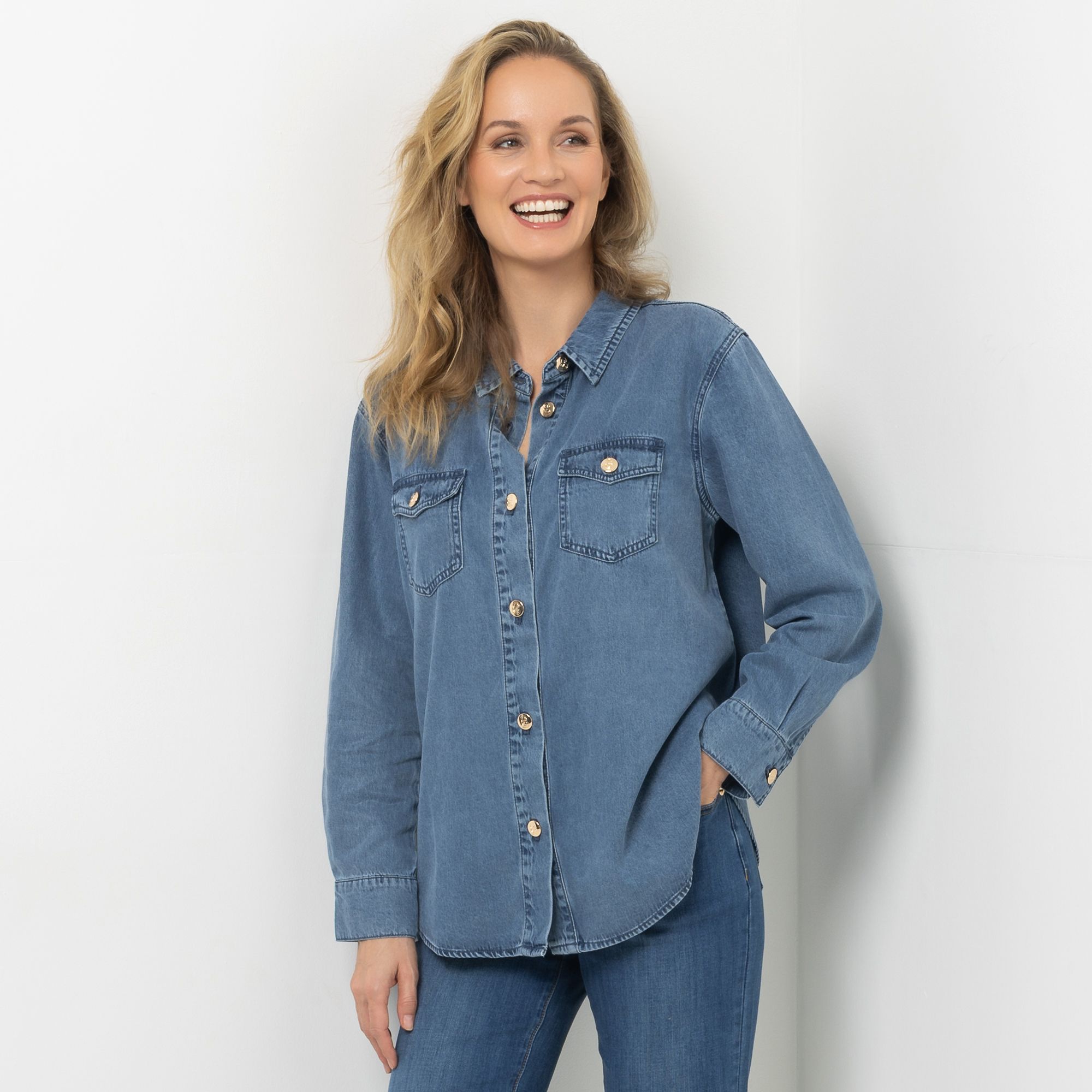 STRANDFEIN Jeansbluse, 1/1-Arm mit Brusttaschen Knopfleiste figurumspielend