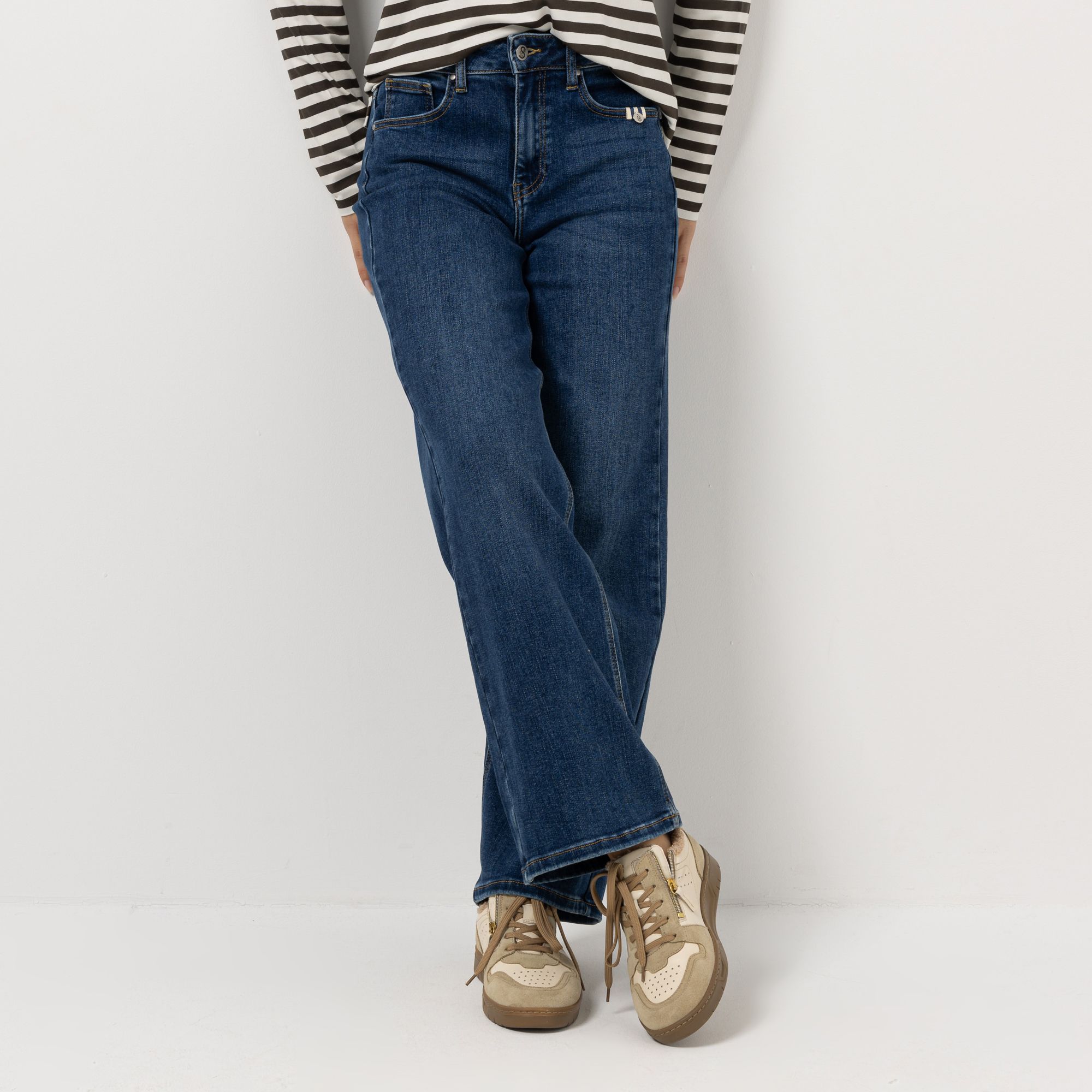 STRANDFEIN Jeanshose lange Form 5-Pocket-Style weites Bein