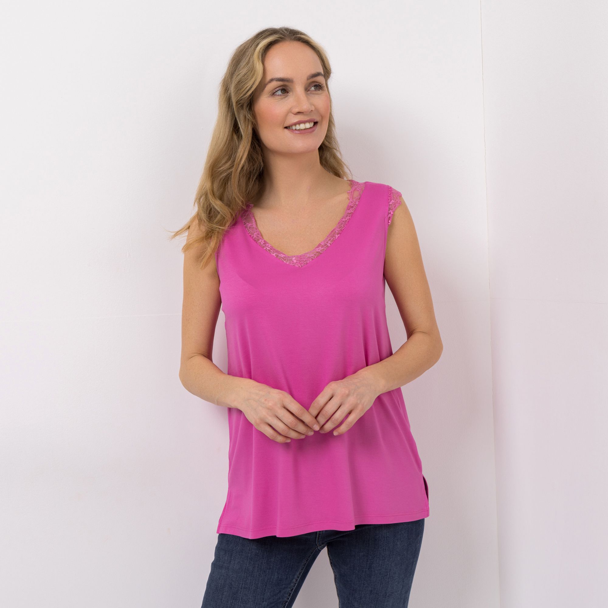 DINE 'N' DANCE Top V-Ausschnitt mit Spitze leger