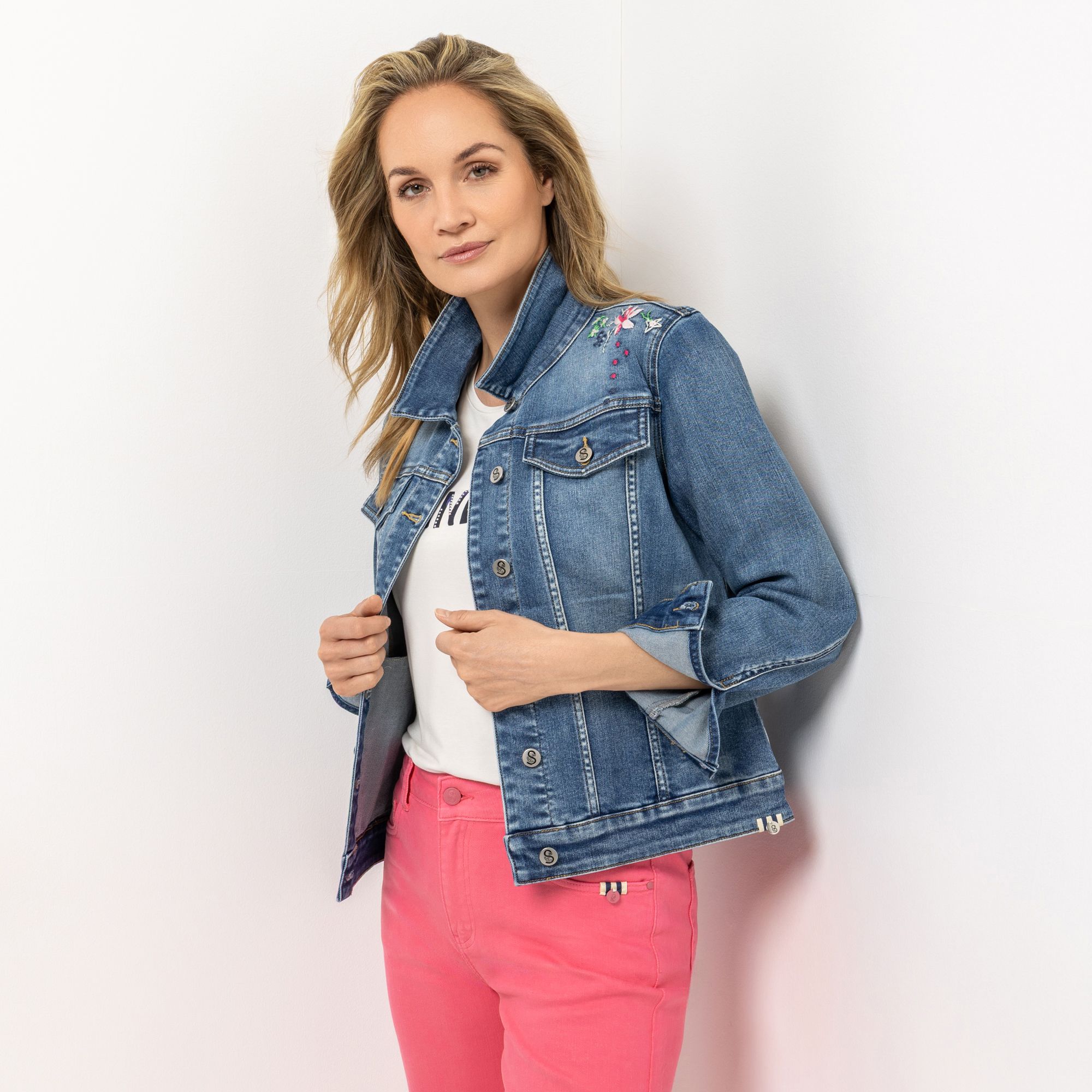 STRANDFEIN Jeansjacke Knopfleiste Blumen-Stickerei figurbetont