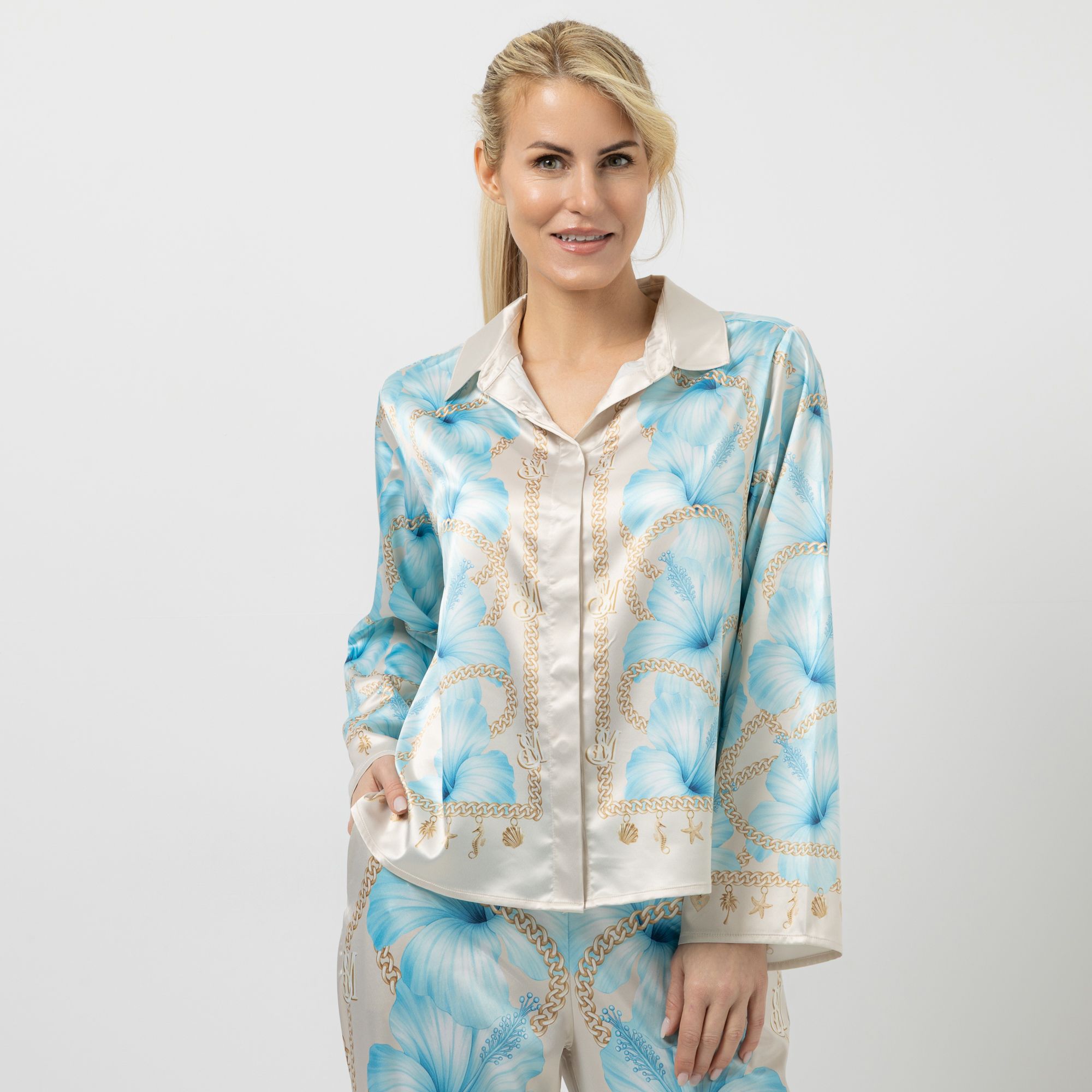 SCHIFFHAUER MUNICH® Blusenjacke 1/1-Arm V-Ausschnitt ausgestellte Ärmel figurumspielend