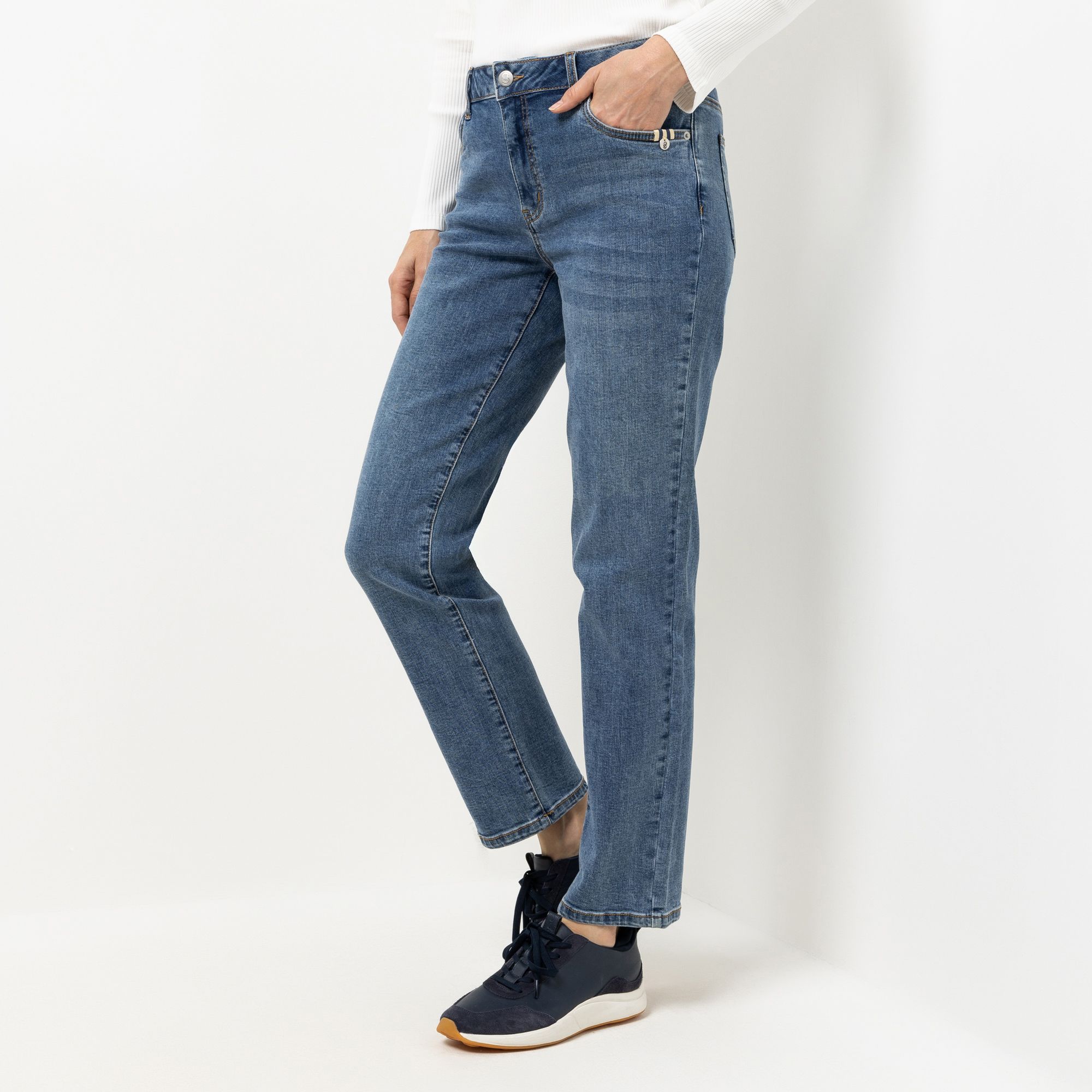 STRANDFEIN Jeanshose lange Form 5-Pocket-Style konisches Bein