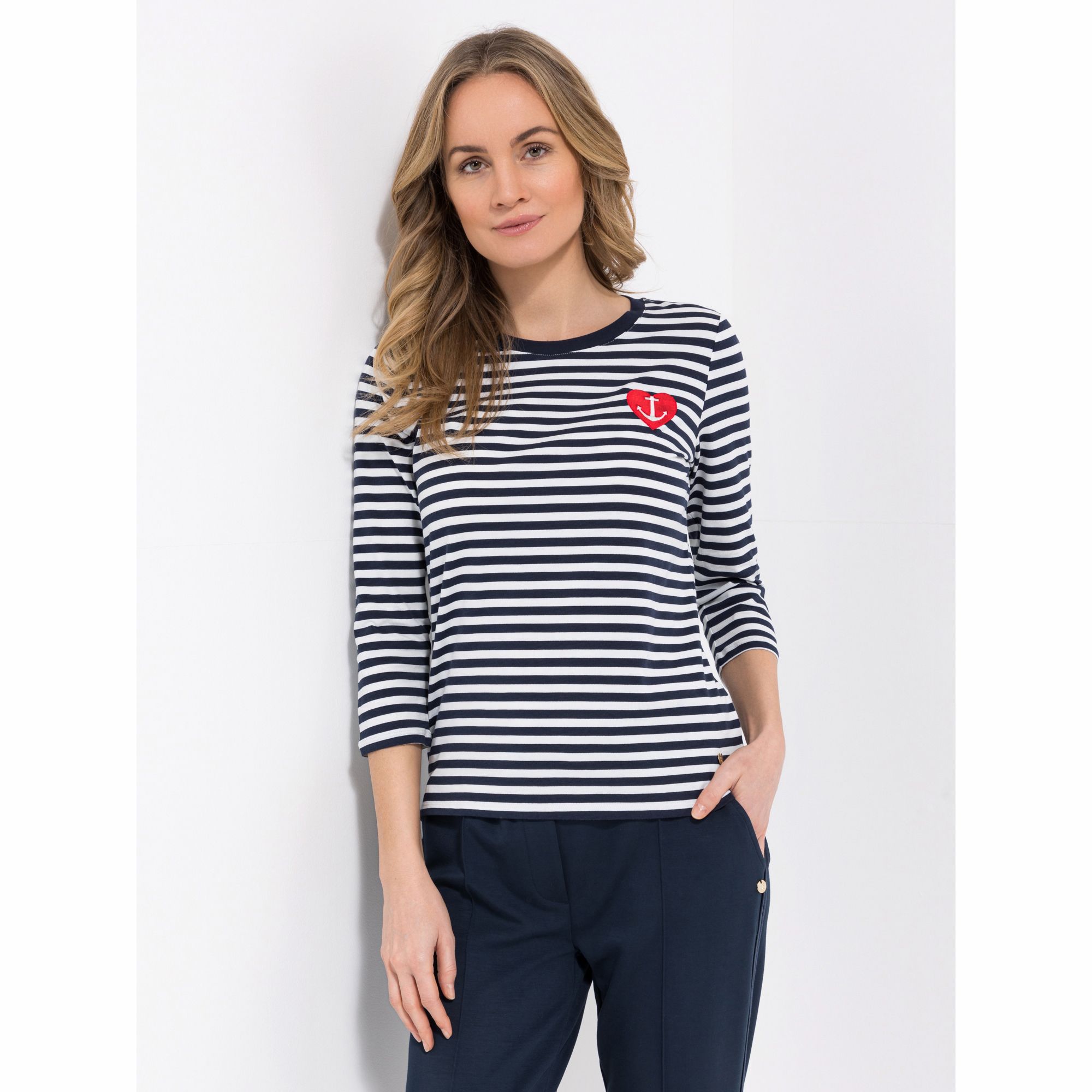 STRANDFEIN Shirt, 3/4 Arm Rundhalsausschnitt Motiv-Stickerei OCS zertifiziert