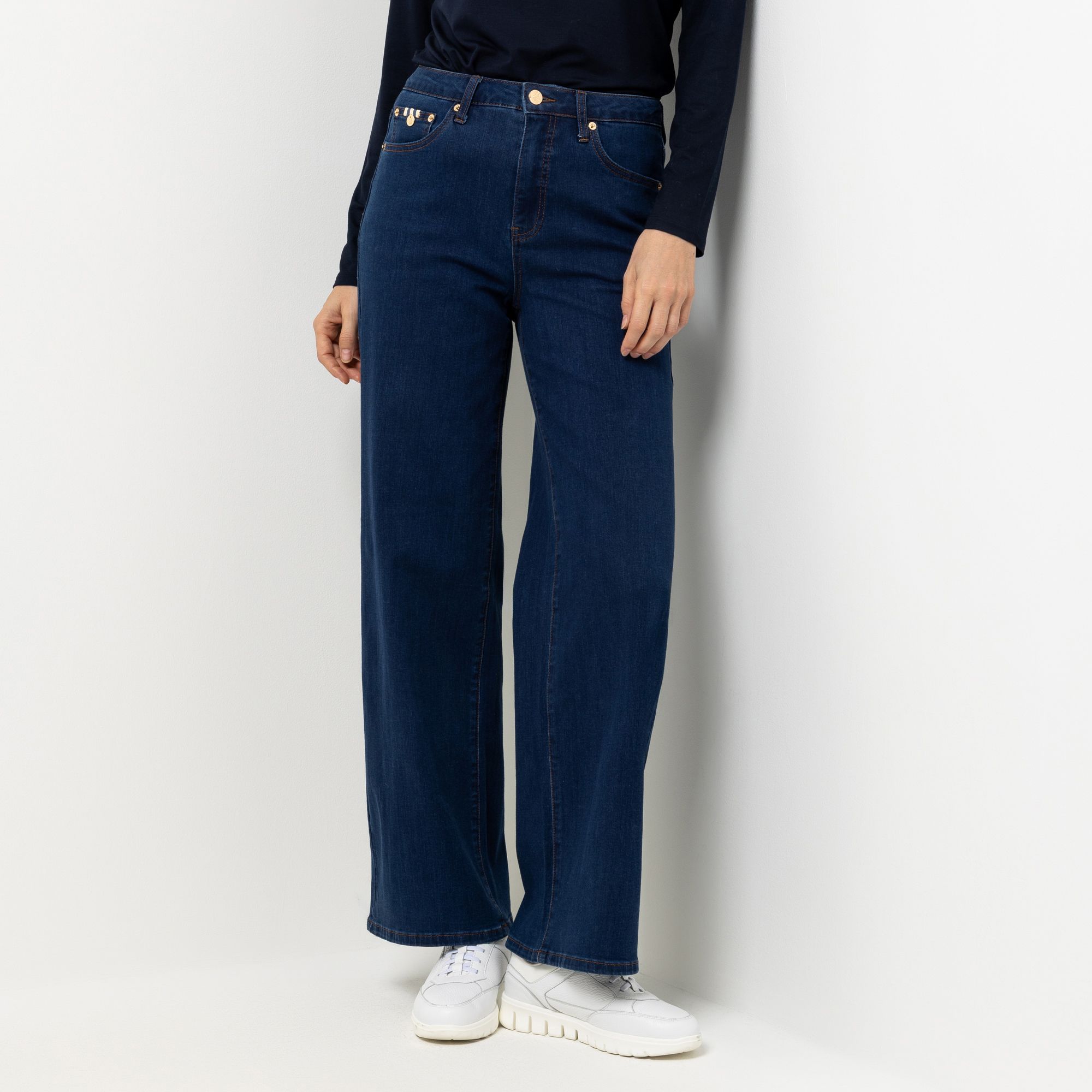 STRANDFEIN Jeanshose, lange Form 5-Pocket-Style sehr elastisch weites Bein