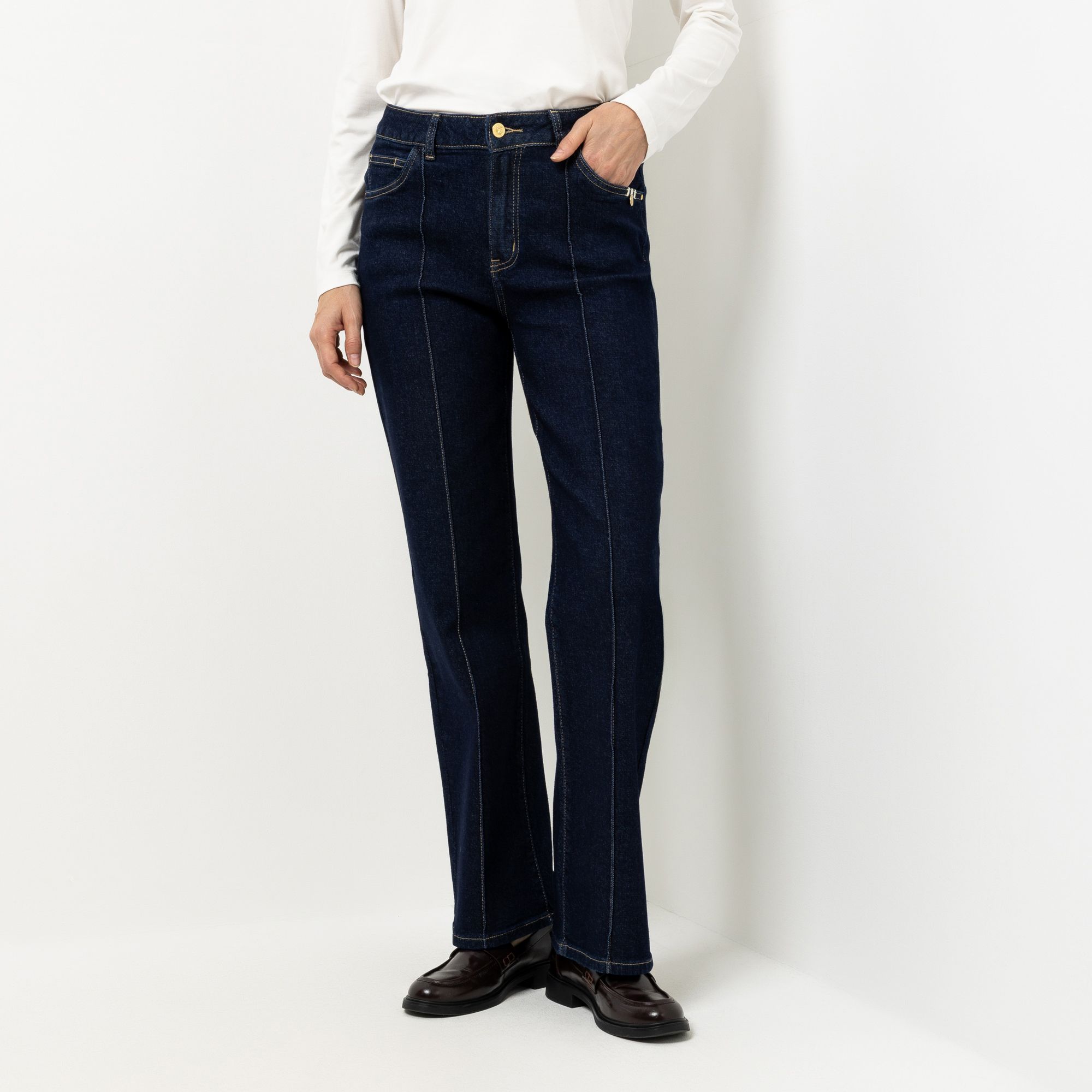 STRANDFEIN Jeanshose 5-Pocket-Style Biesen vorne gerades Bein