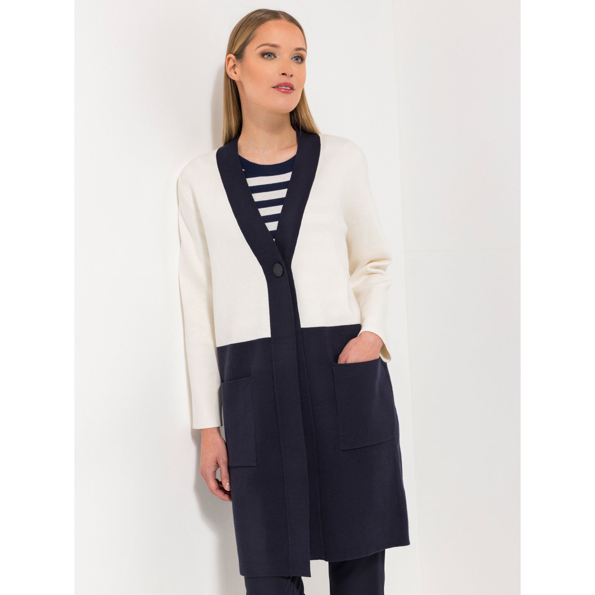 STEFFEN SCHRAUT Strickmantel Lyon aufgesetzte Taschen Kontrastdetail figurumspielend