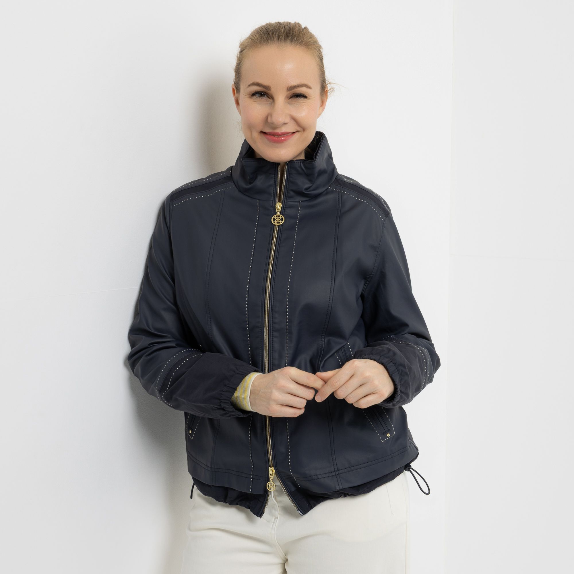 DAWID by Dawid Tomaszewski Jacke, kurze Form Nappalederimitat figurumspielend