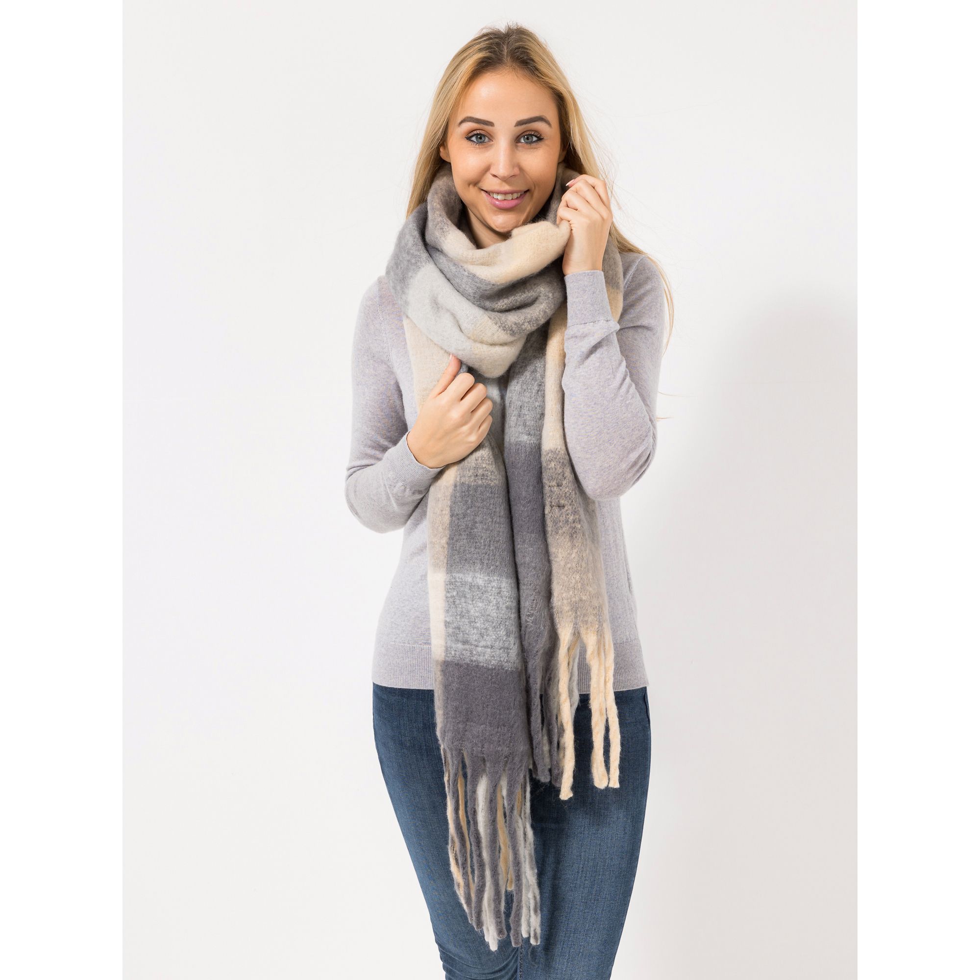 VIA MILANO Schal mit Fransen ca. 40x220cm Logopin