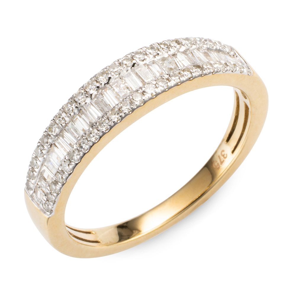 DIAMOUR Ring 70 Diamanten zus. ca. 0,50ct Gold 375