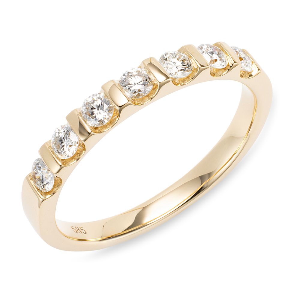 DIAMOUR Ring 7 Brillanten zus. ca. 0,45ct Gold 585