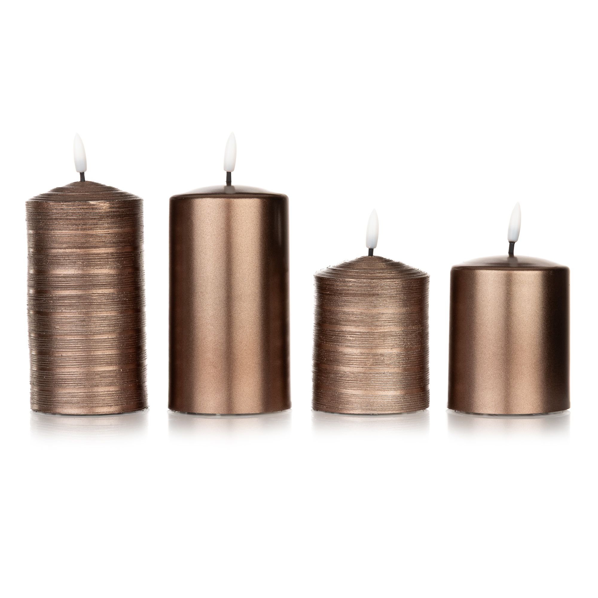 ELAMBIA 4 LED-Kerzen Metallic-Finish glänzend / matt Höhe 12,5cm & 17cm
