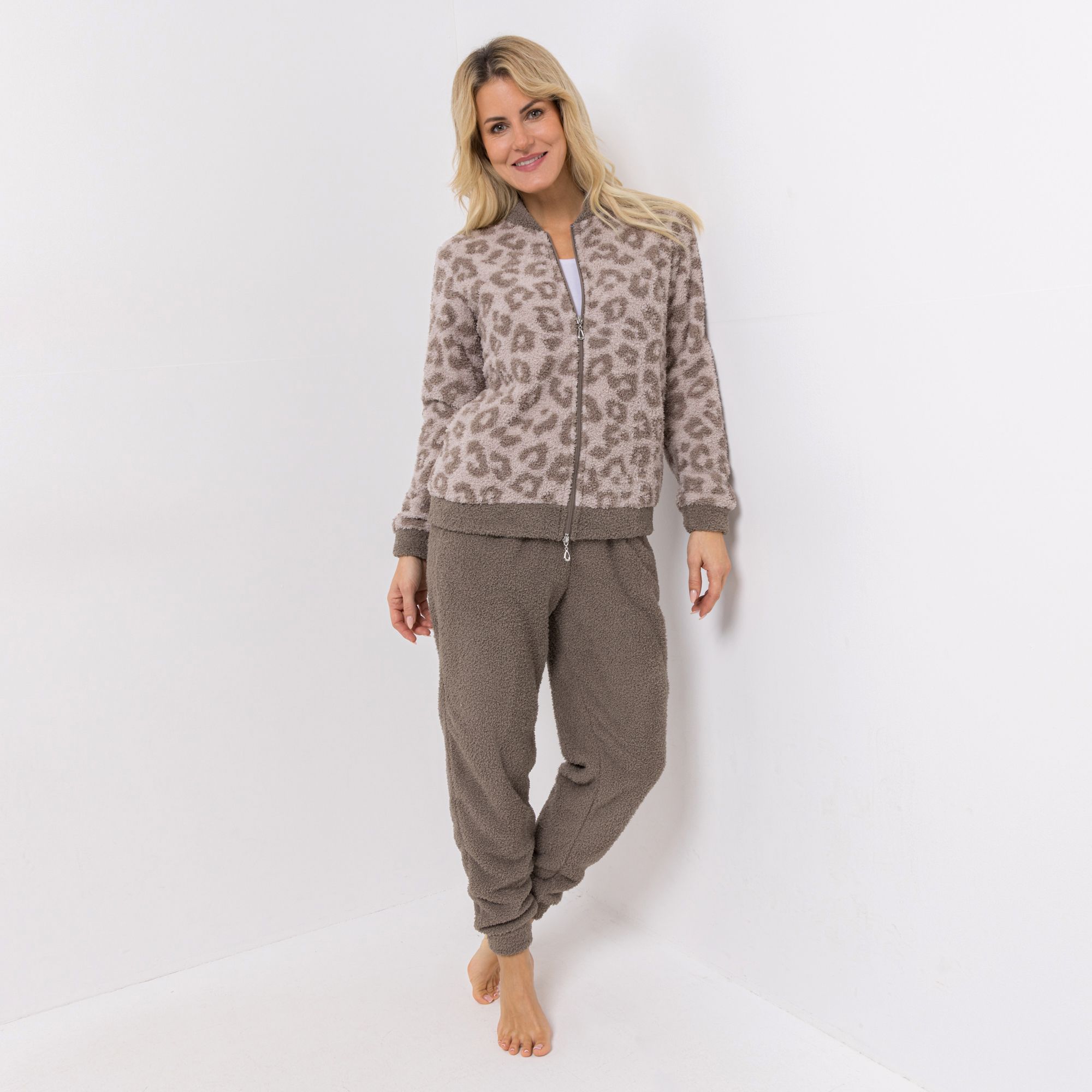 COZEE HOME Damen-Hausanzug Leo-Muster MF Fluffy Bouclé Collegekragen