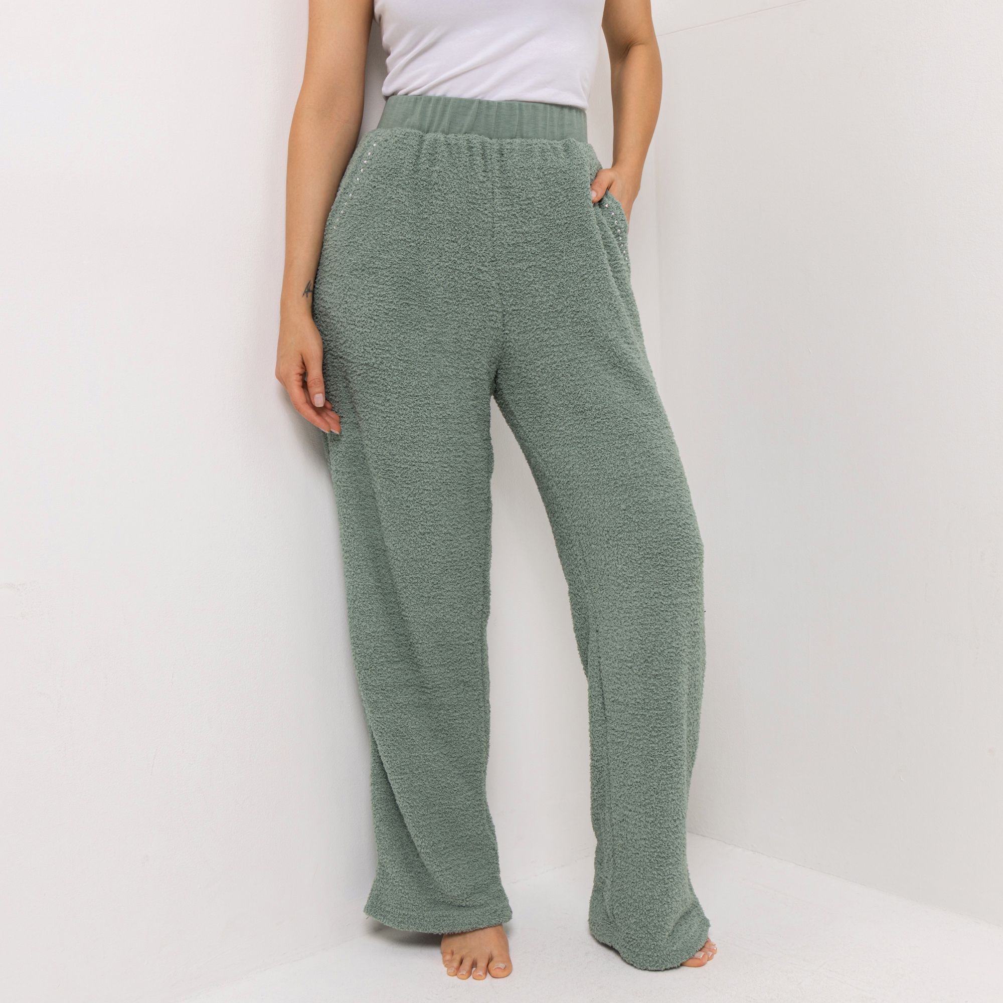 COZEE HOME Homewear Damen-Hose Strasssteine MF Fluffy Bouclé Hosentaschen