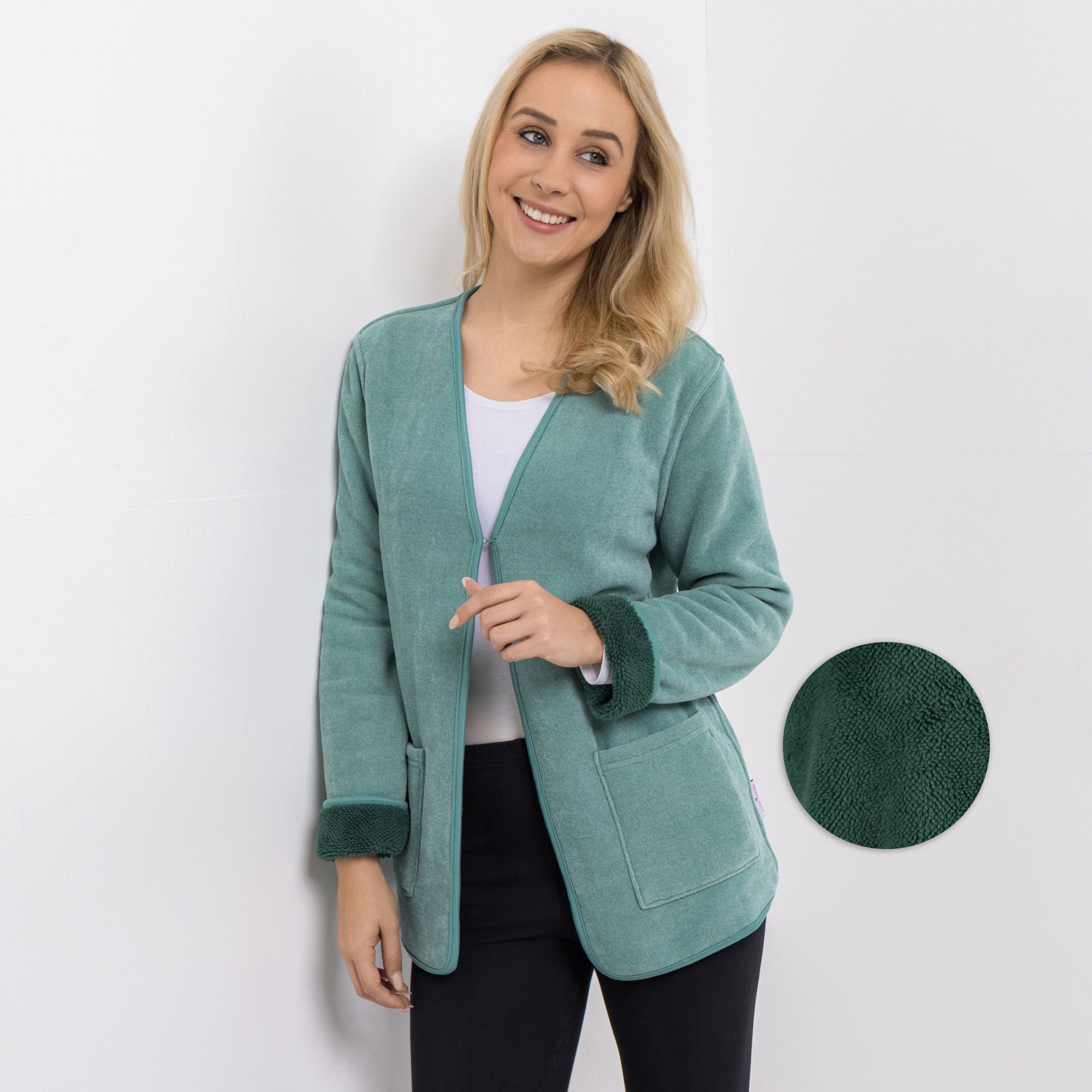 MONT CHALET wendbarer Cardigan zweifarbig Mikrofaser Edelplüsch aufgesetzte Taschen