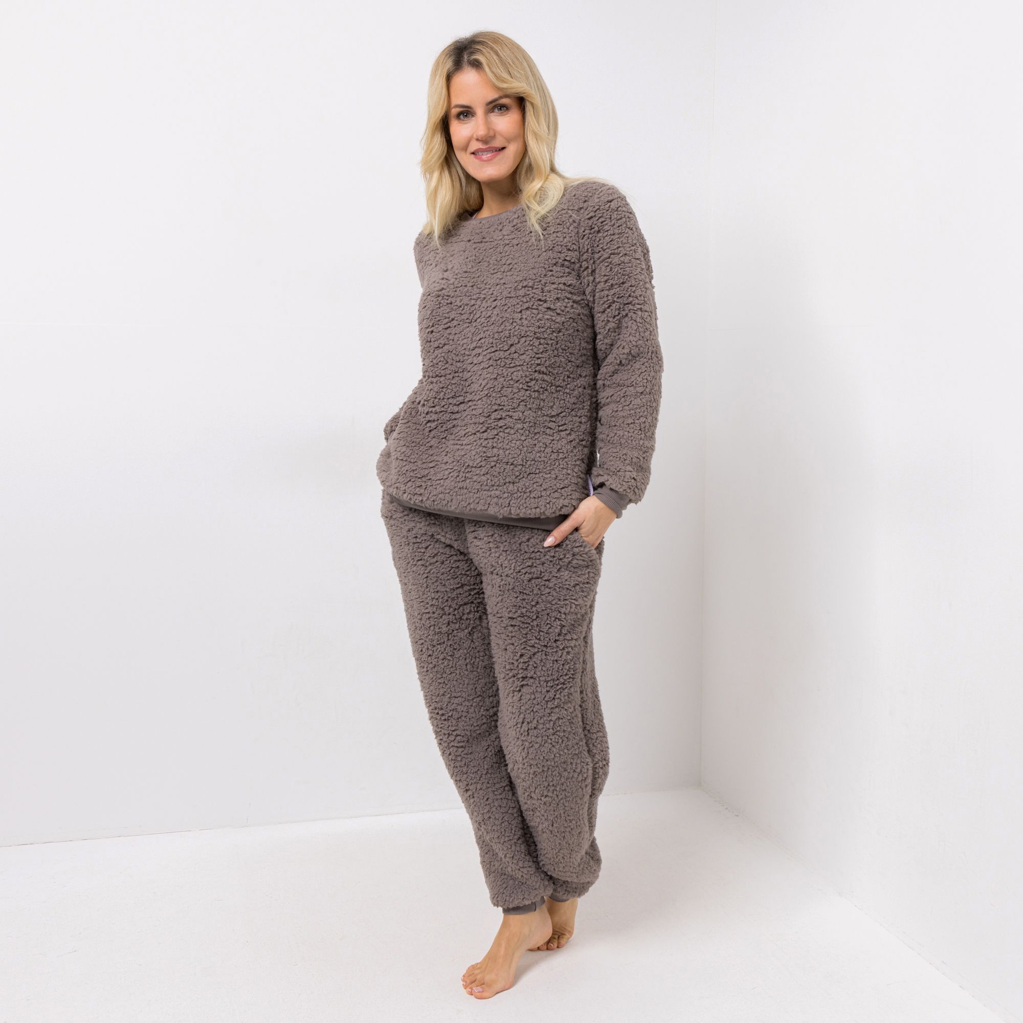 MONT CHALET Damen-Hausanzug,2tlg. Pullover mit Rundhals Schäfchenfell Hose mit Taschen