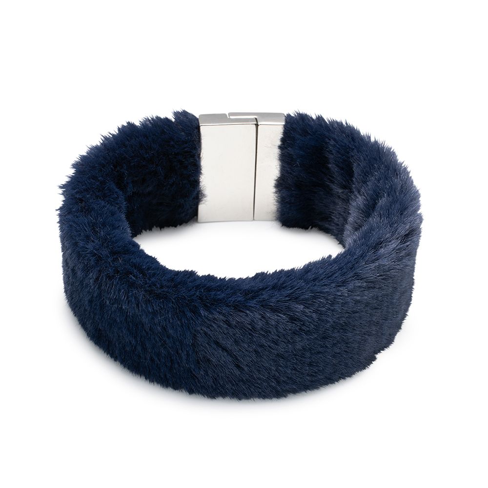 MONT CHALET Fellimitat-Armband Länge ca. 18,5cm Magnetverschluss Modeschmuck