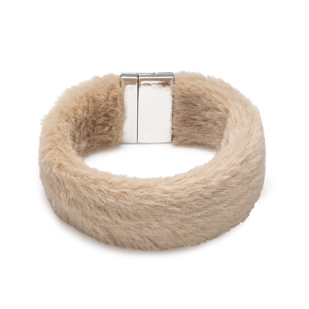 MONT CHALET Fellimitat-Armband Länge ca. 18,5cm Magnetverschluss Modeschmuck