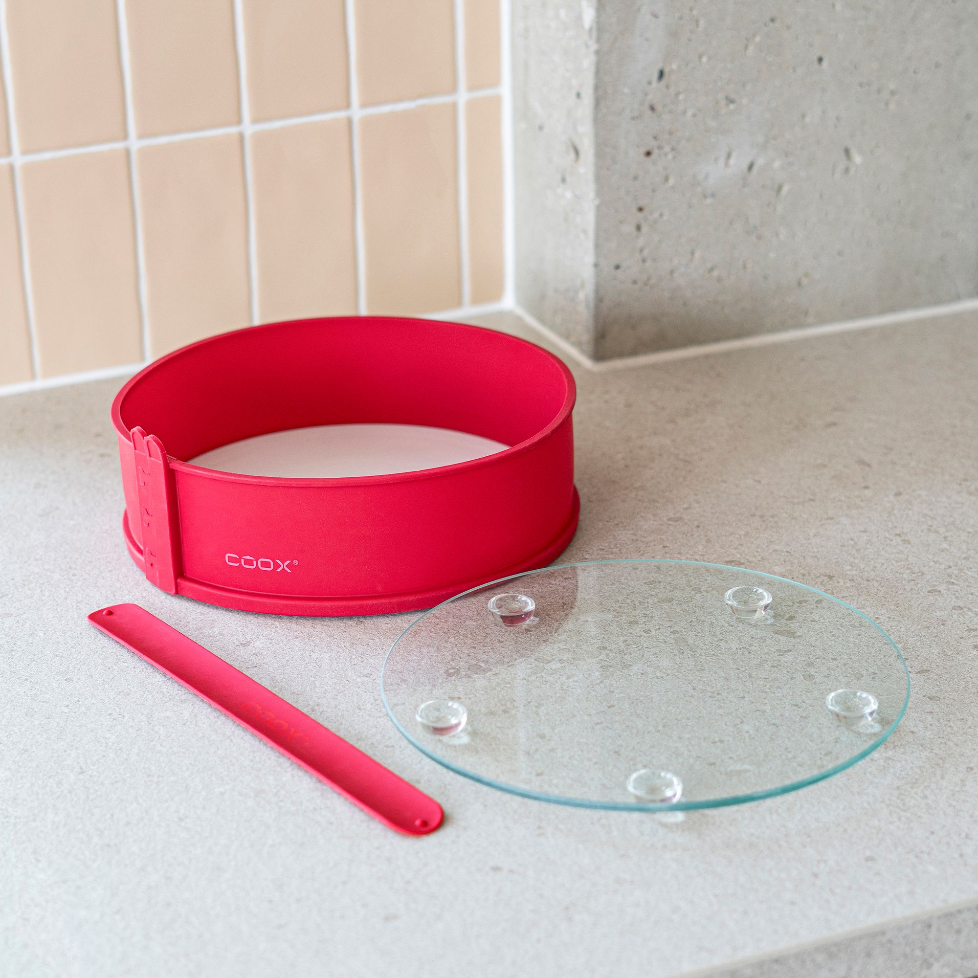 COOX® Springform mit 2 Servierplatten Glas & Porzellan Ø26cm, aus Silikon