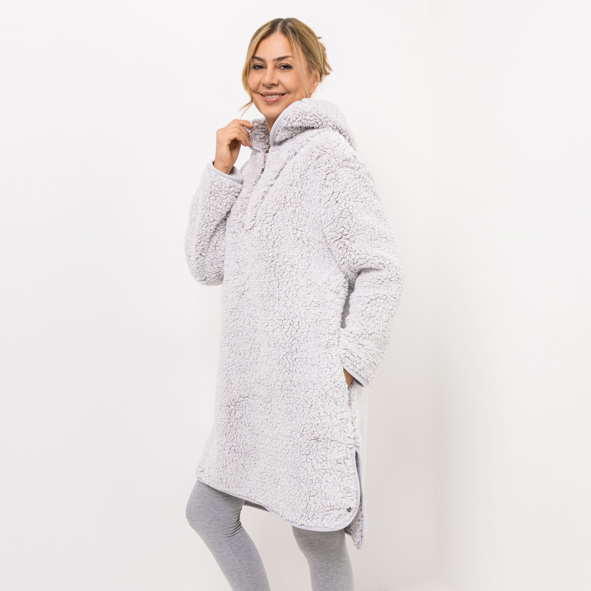 MONT CHALET Damen Oversize-Pullover Schäfchenfell Eingrifftaschen