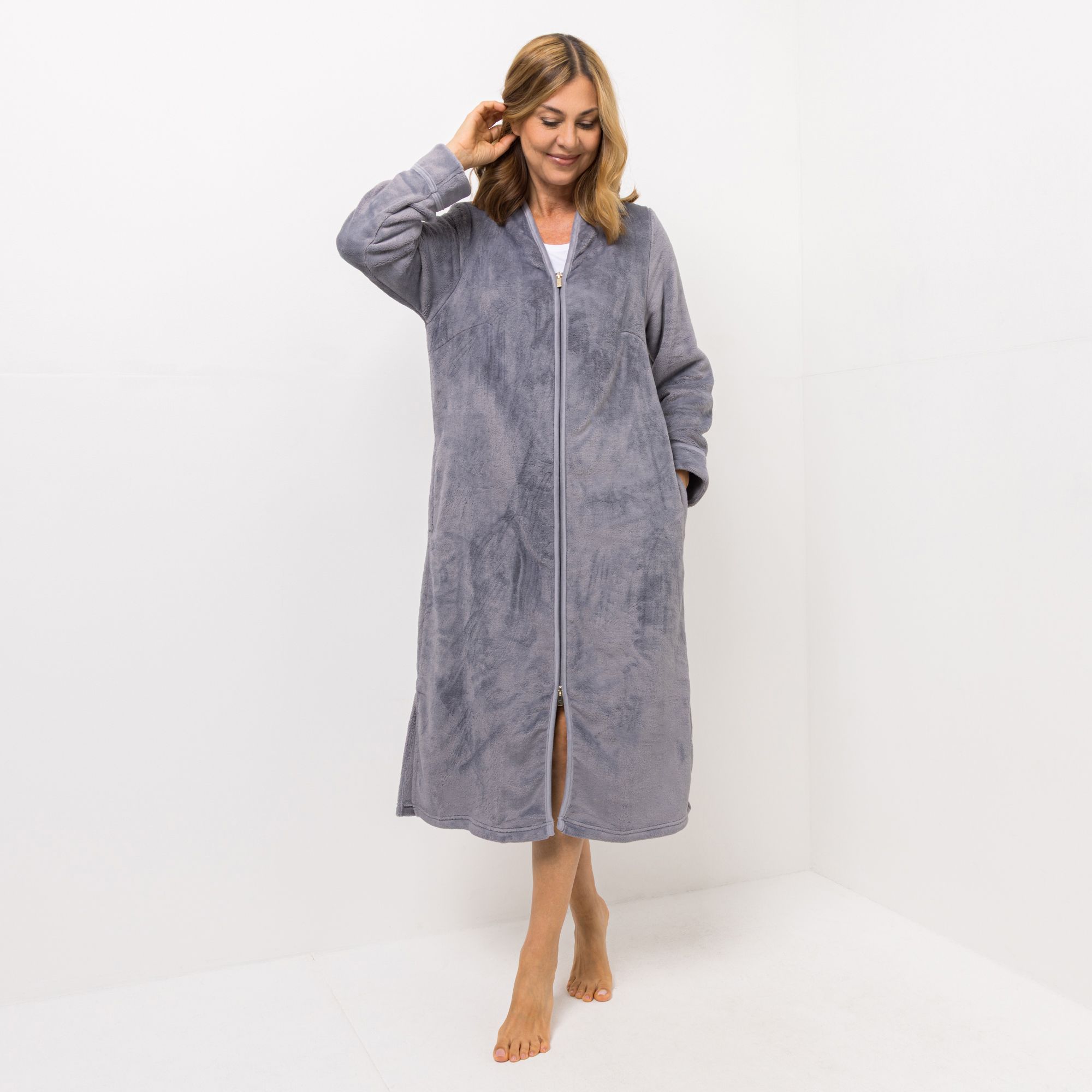 MONT CHALET Damen-Hauskleid uni Premium Chinchilla Kelchkragen