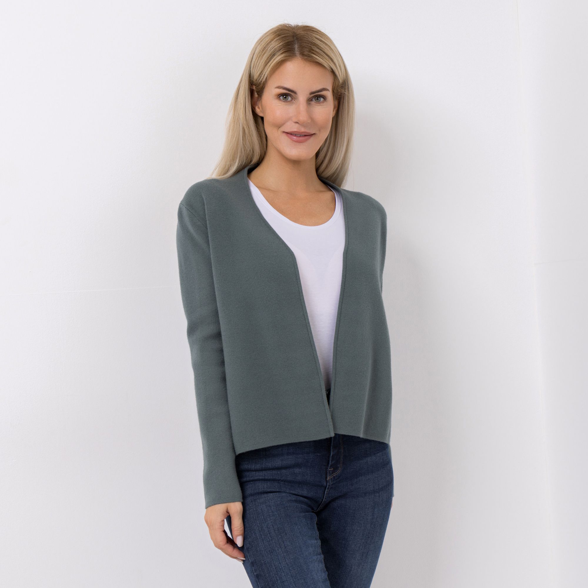 B-Ware ANNI FOR FRIENDS Cardigan Alina kurze Form Herz-Stickerei