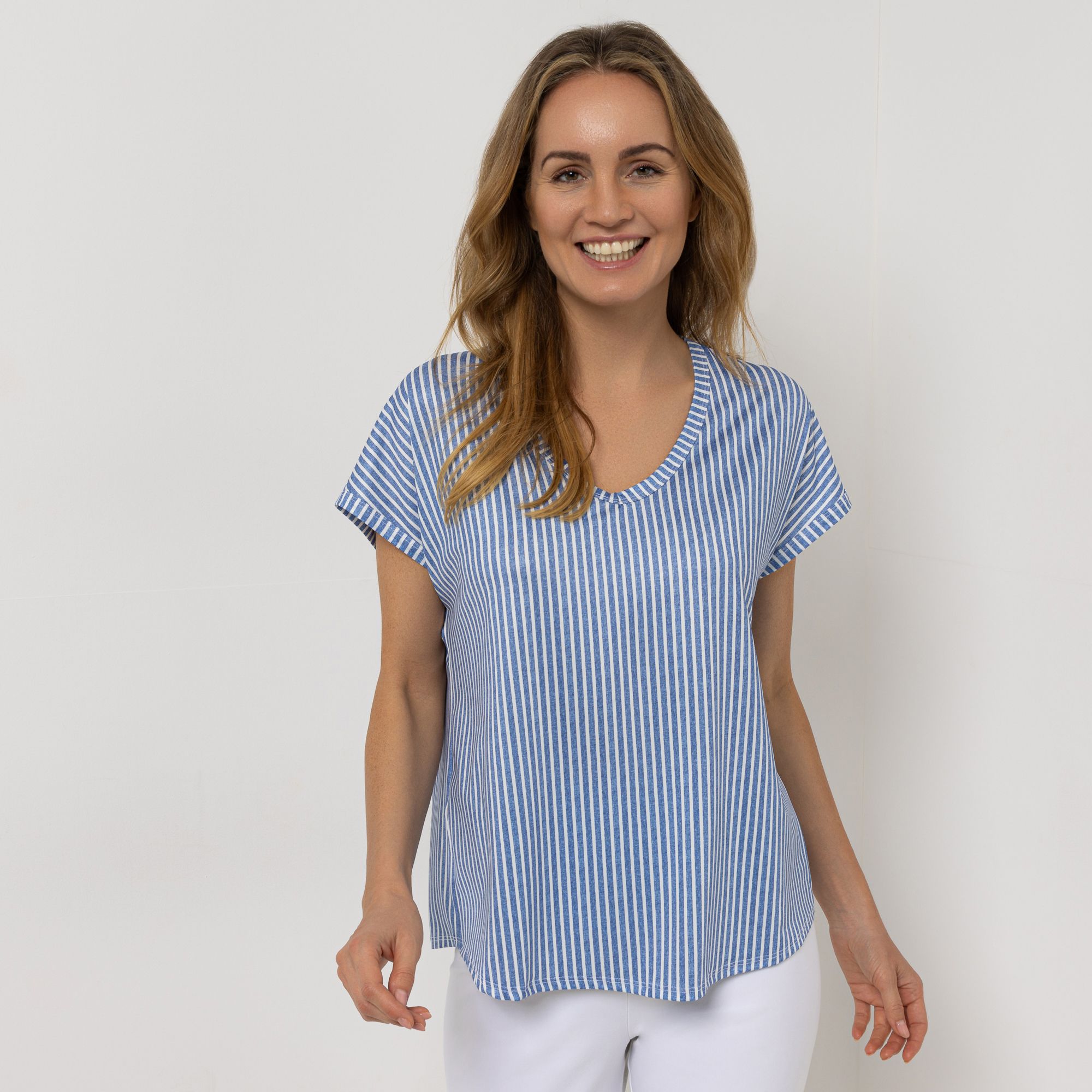 B-Ware KIM & CO. Shirt Brazil Knit Jersey V-Ausschnitt