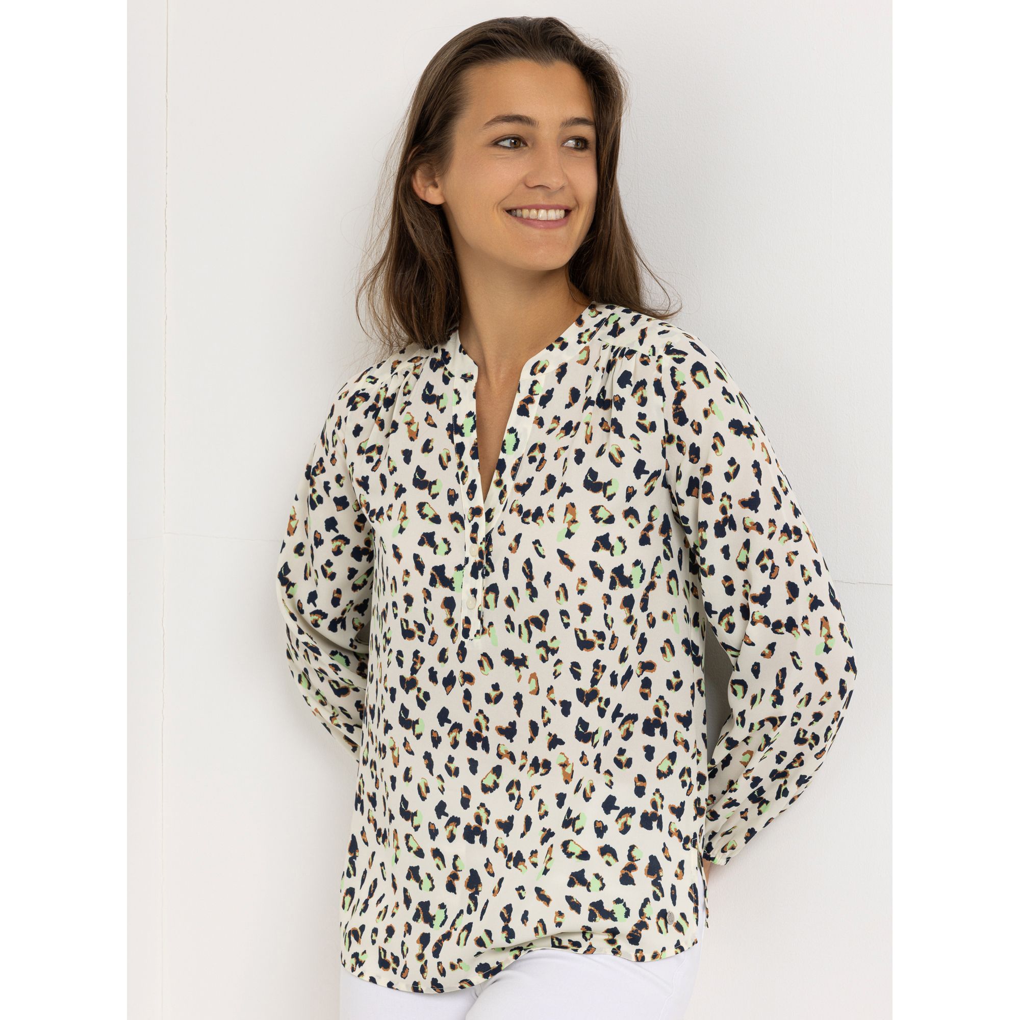 B-Ware EVA LUTZ Bluse Lilly halbe Knopfleiste 100% recycelte Fasern