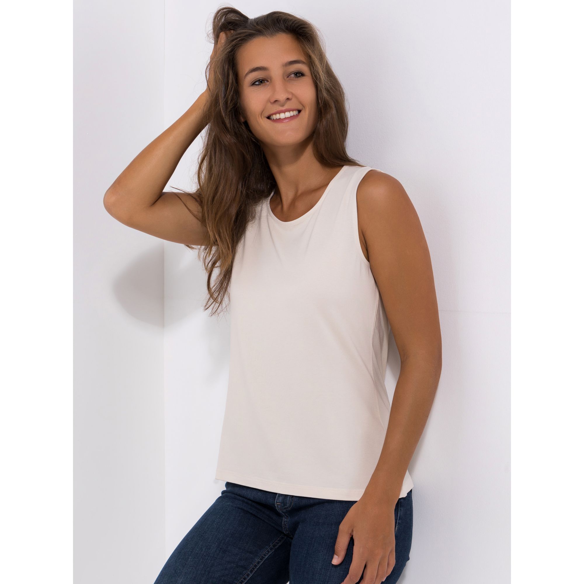 B-Ware DENIM & CO. Top, ohne Arm Rundhalsausschnitt figurbetont