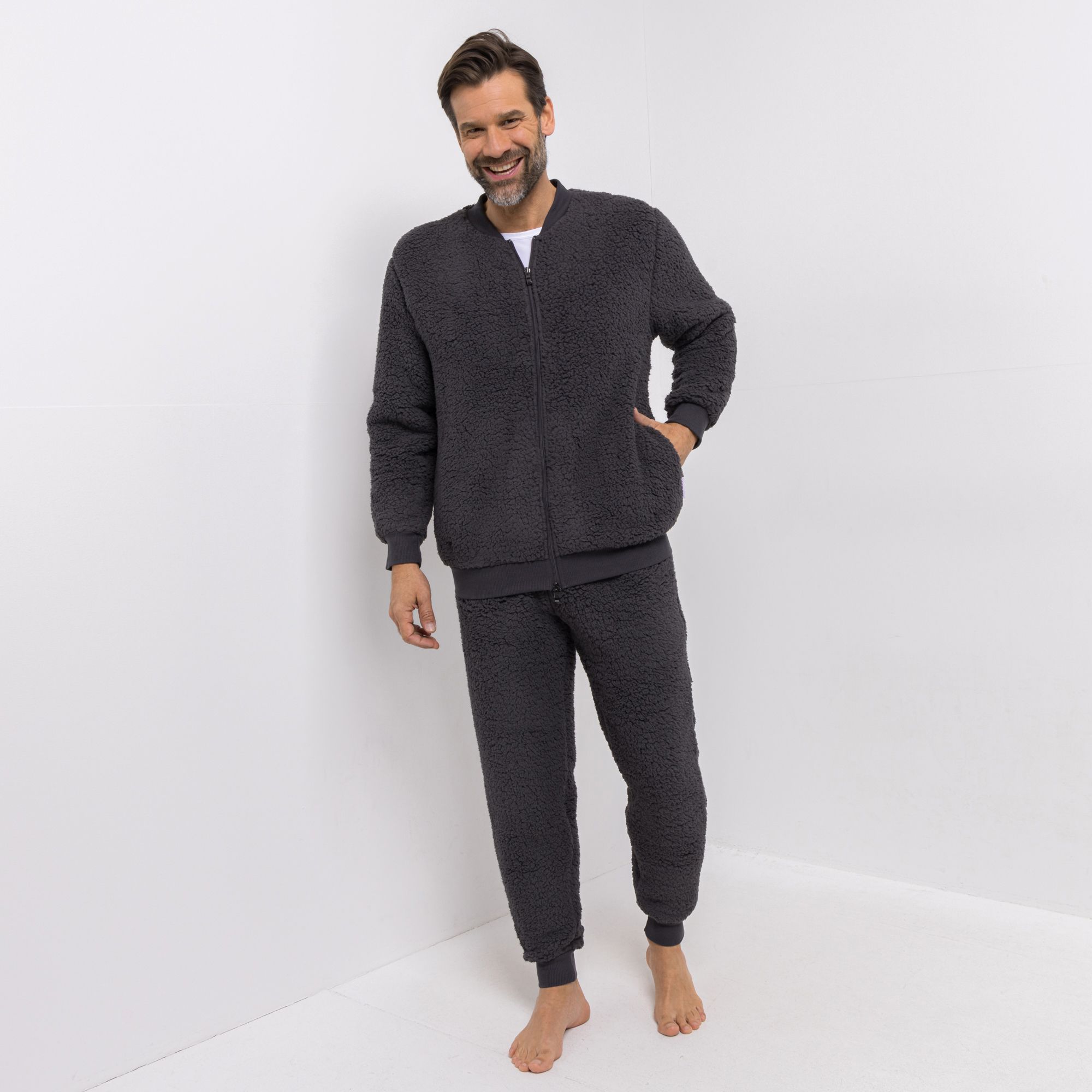 B-Ware MONT CHALET Herren-Hausanzug,2tlg College Stil Schäfchenfell