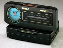 Timex Indiglo AM/FM Clock Radio Analog 