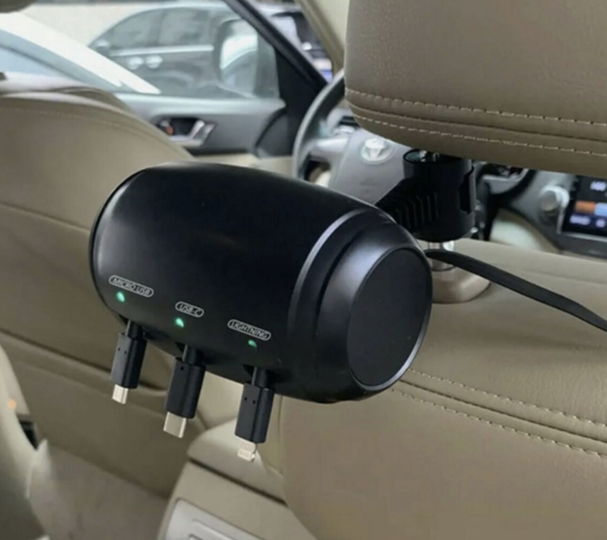 Multi Re-Tractable Backseat 3 in 1 Car Charger