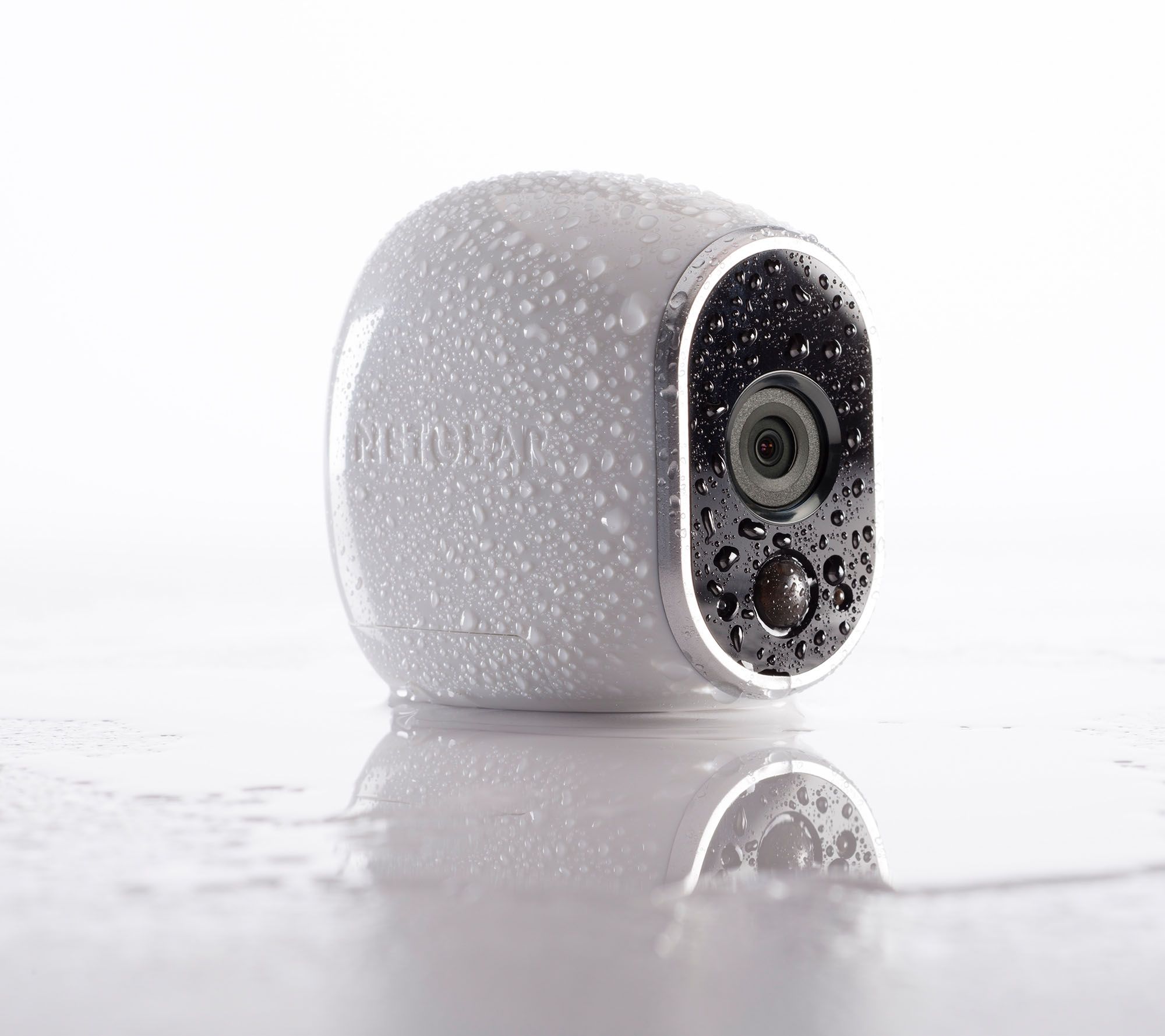 Arlo by NETGEAR 3Pack Cameras Indoor/Outdoor WireFree HD Surveillance