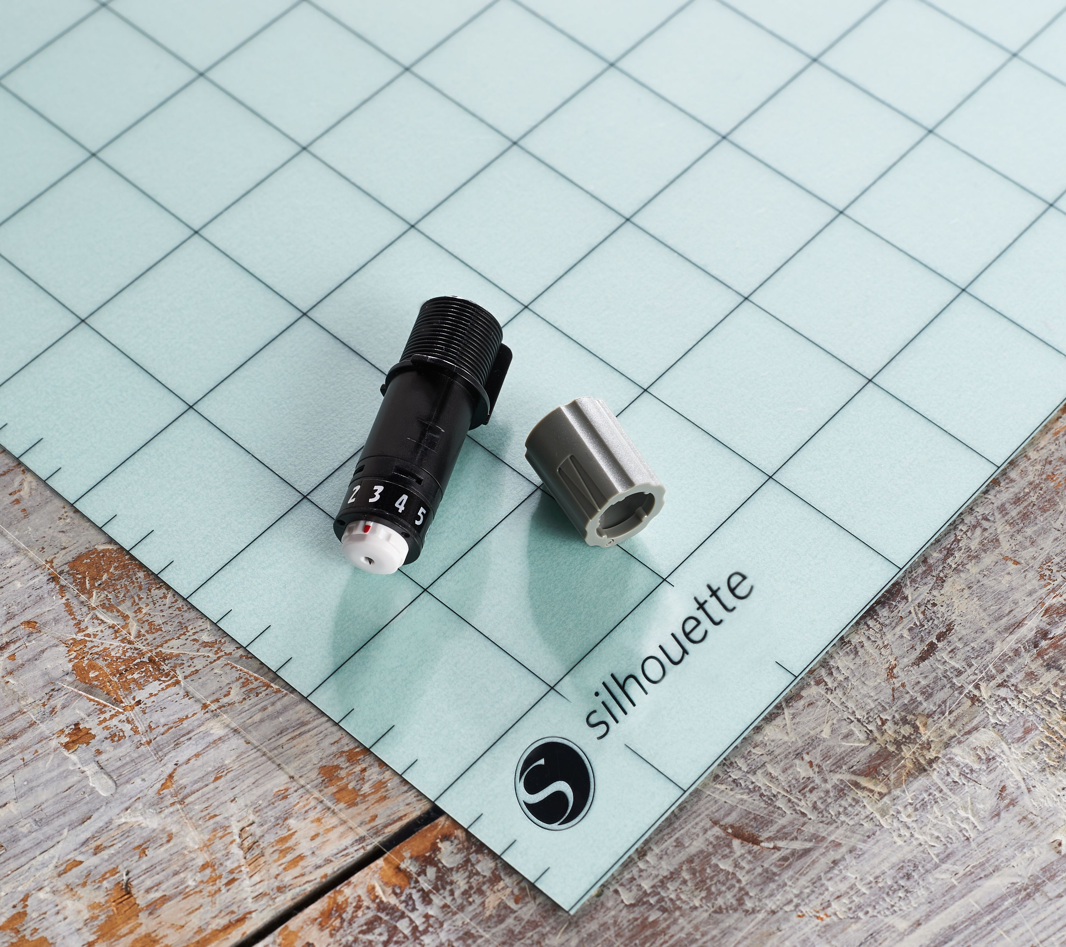 Silhouette Cutting Mat and Blade Reload Kit for Cameo Machines