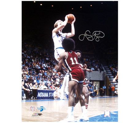 Shot Science Basketball - Larry Bird didn't always dunk, but when he did  🏀🐥