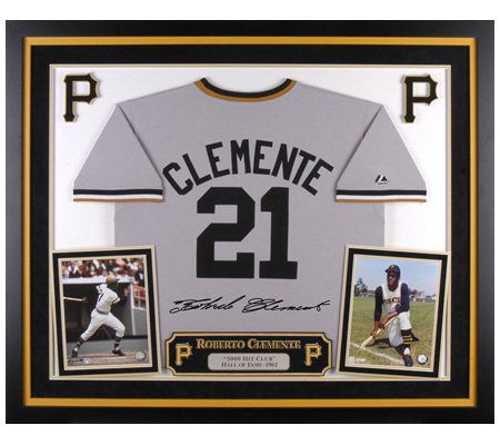 Roberto Clemente Deluxe Framed Majestic Cooperstown Jersey 