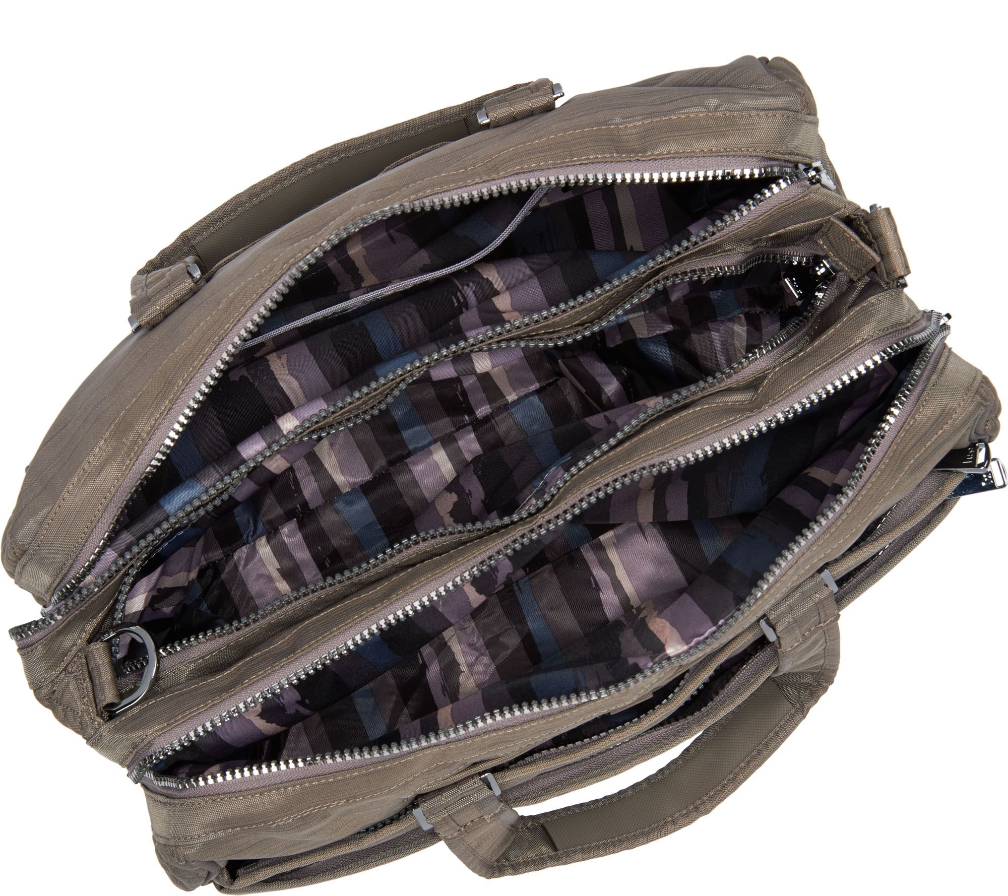 carlattias wearing « PINÈDE » Twilly on Calvi bag 🤍