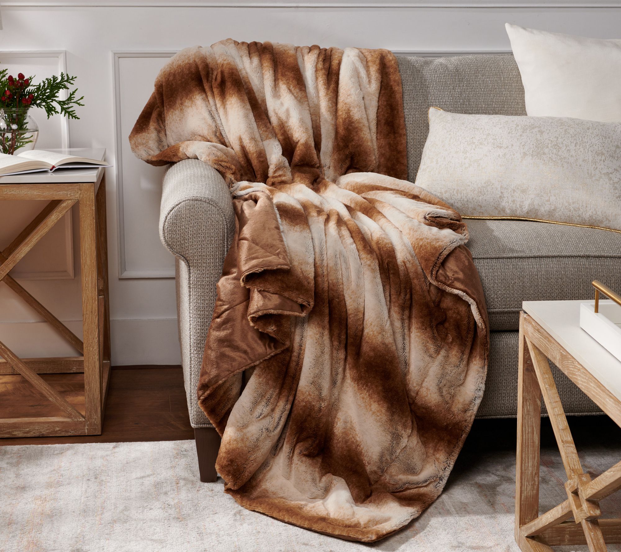Lush Fleece Throw Large Soft Warm Cuddly Sofa Faux Fur Blanket Double King Sizes 