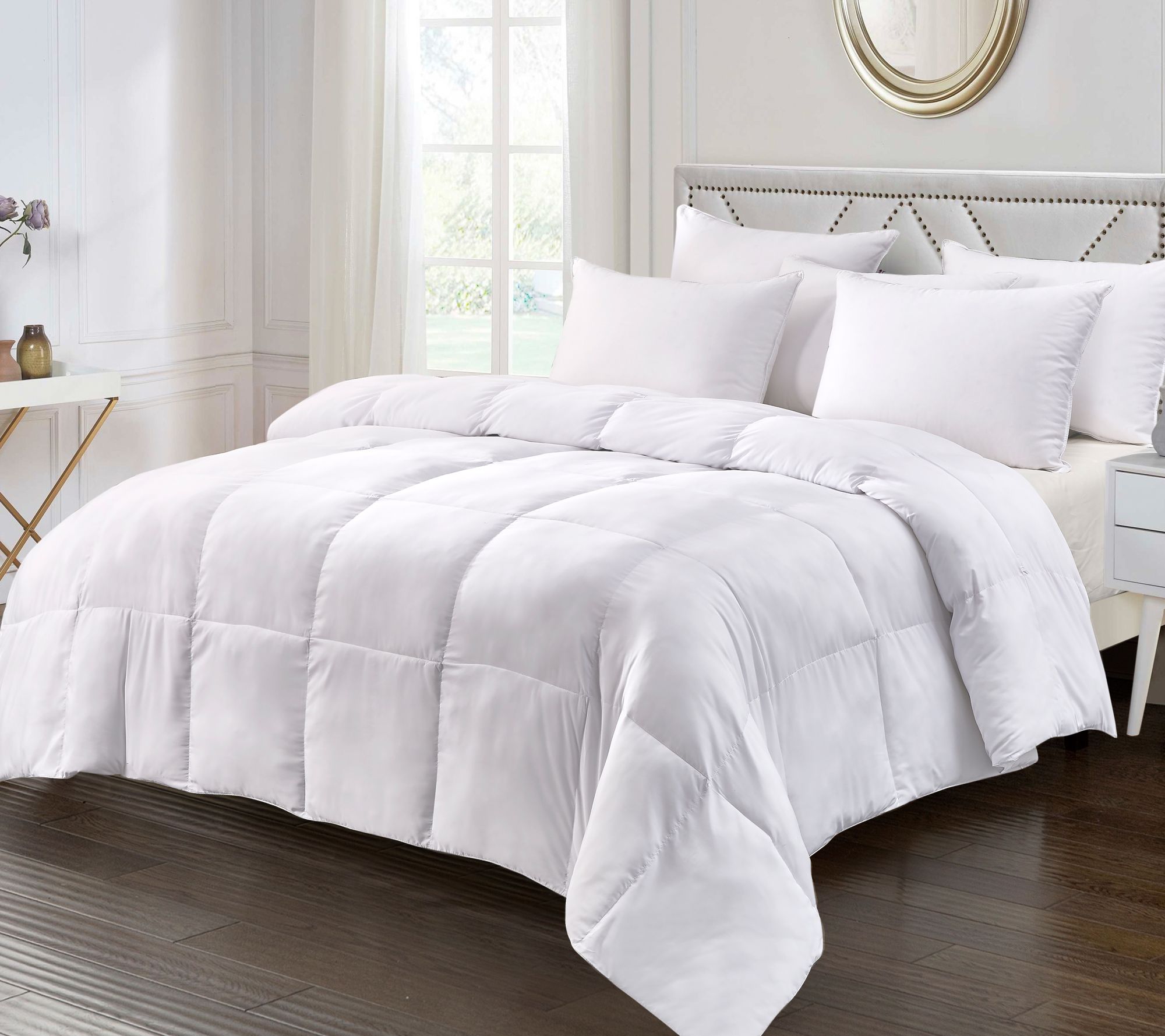 Elle All Season Duraloft Down Alt comforter F/Q